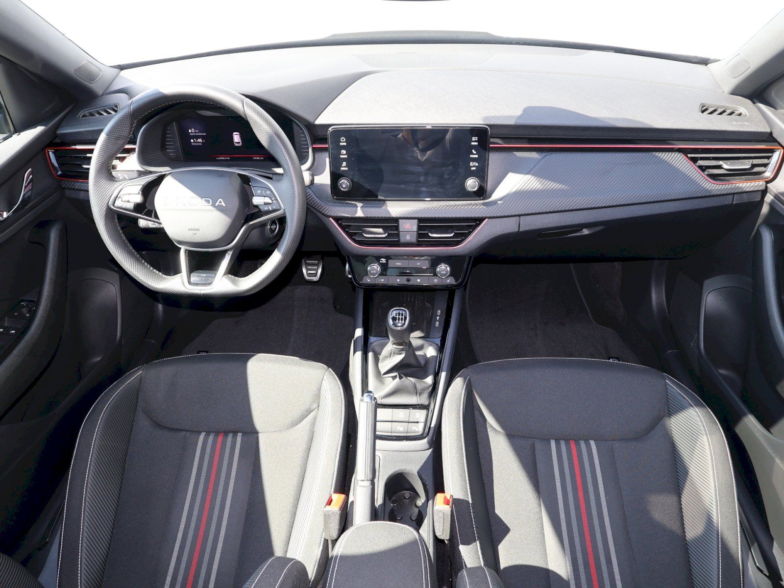 Škoda Kamiq, Monte Carlo 1.5TSI 110kW - fotka 5