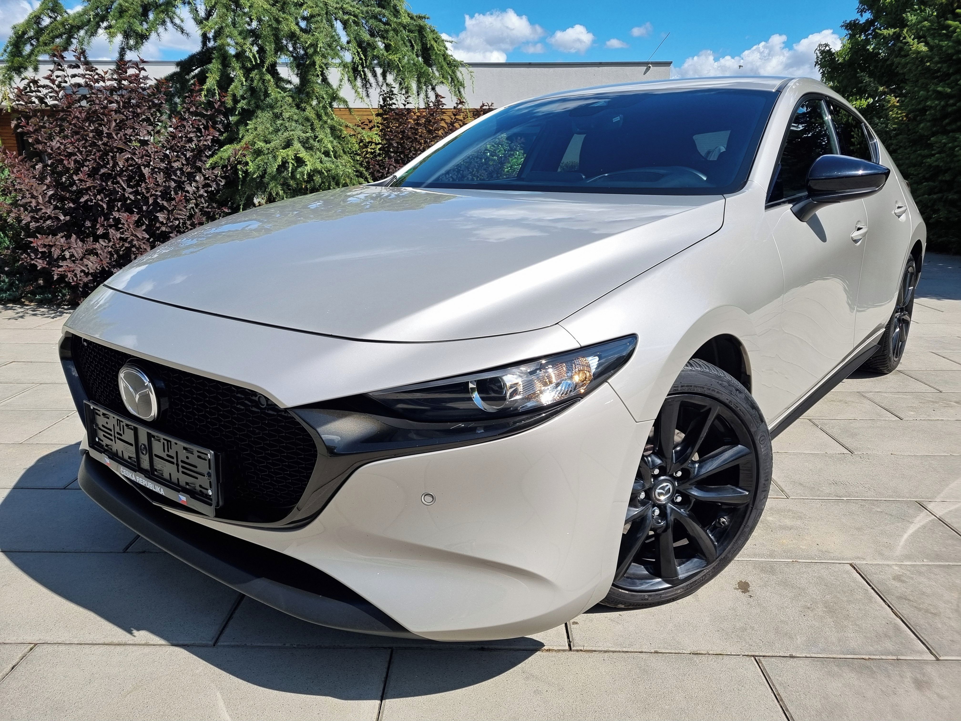 Mazda 3, 2.0 110kW HOMURA,BOSE,360 - fotka 2