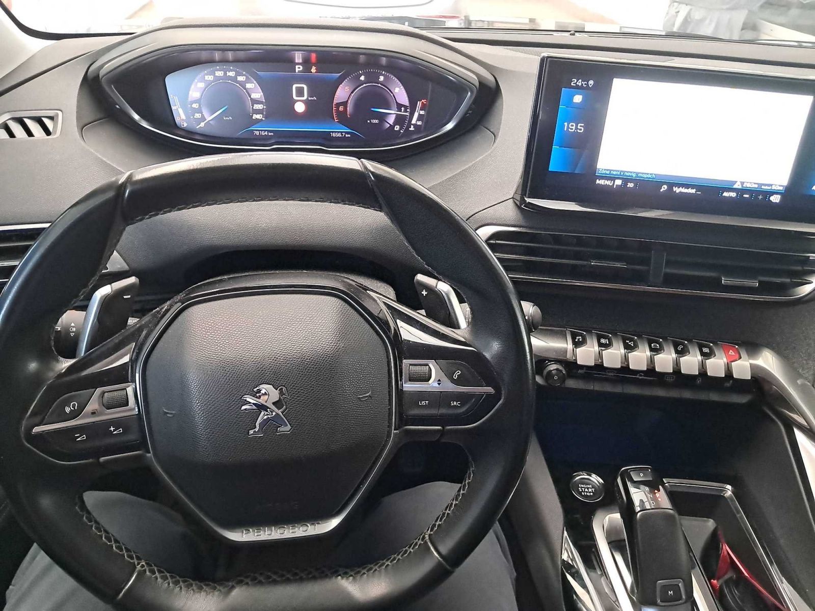 Peugeot 3008, 1.5 BlueHDi, Automat, ČR,1.maj - fotka 3