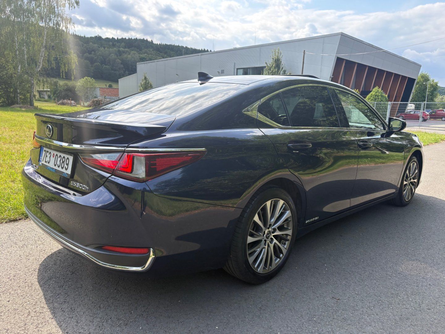 Lexus ES 300h, 2.5 160KW Hyb Kůž Navi  DPH - fotka 5