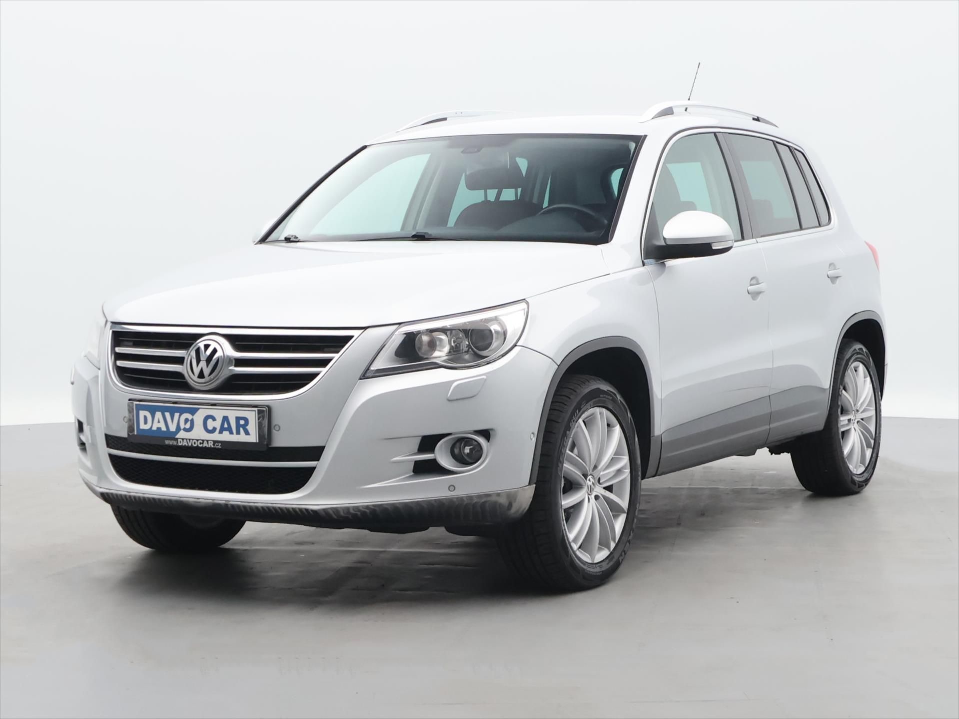 Volkswagen Tiguan, 2,0 103KW KŮŽE DSG 4MOTION ALU - fotka 2