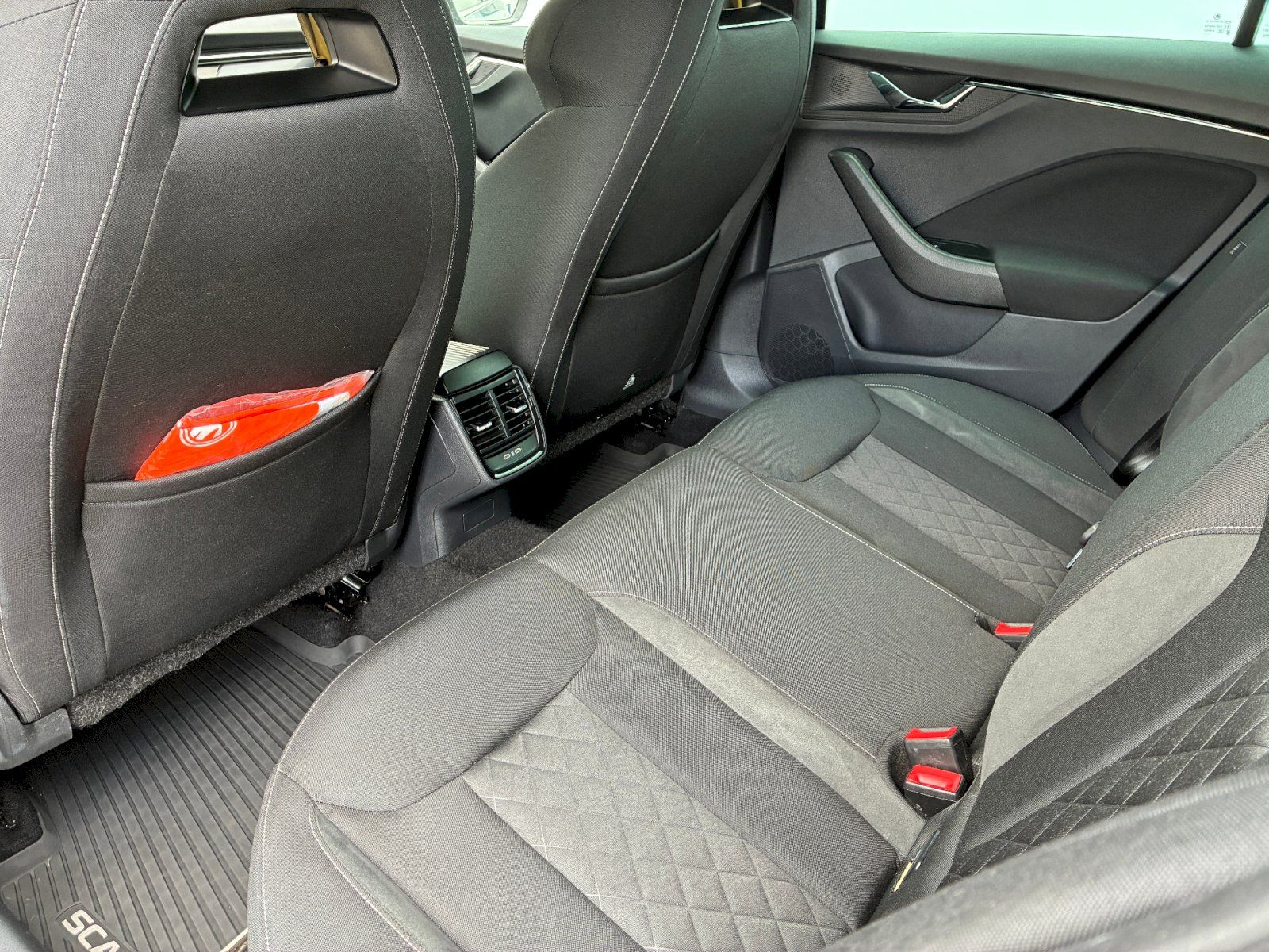 Škoda Scala, 1.5 TSI / 110 kW Style Extra D - fotka 6
