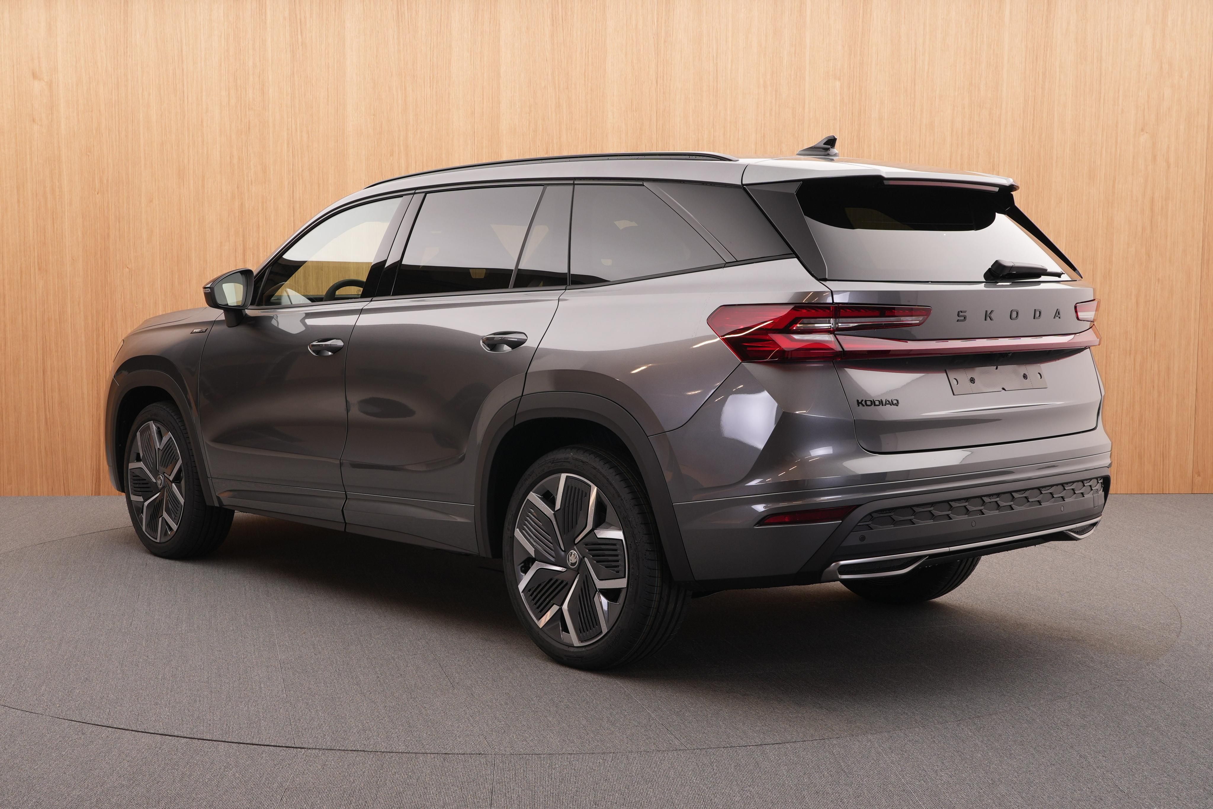 Škoda Kodiaq, Sportline 1.5 TSI DSG - fotka 3