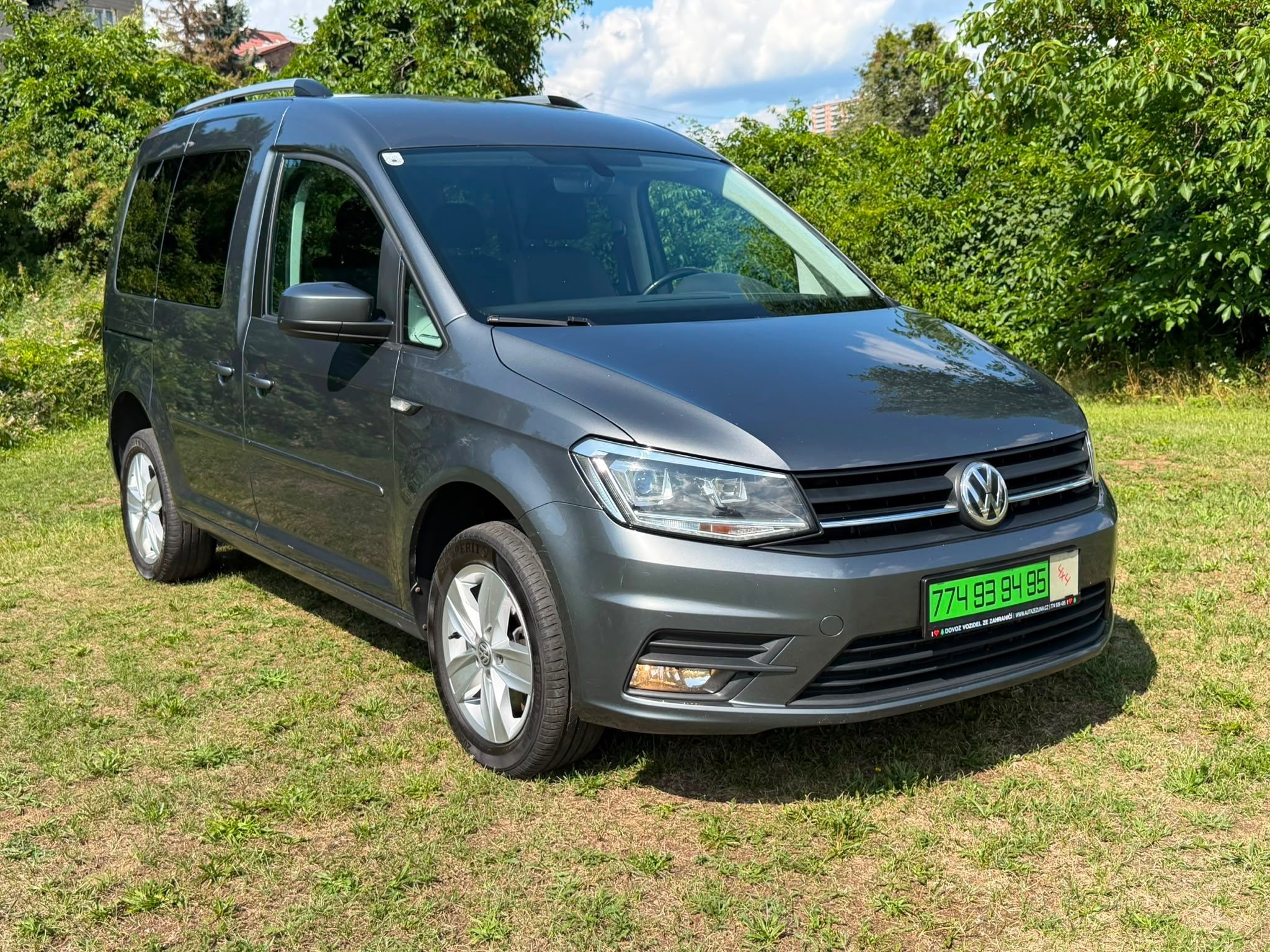 Volkswagen Caddy, 2,0 TDI 4X4- TOP STAV,NAVI - fotka 3