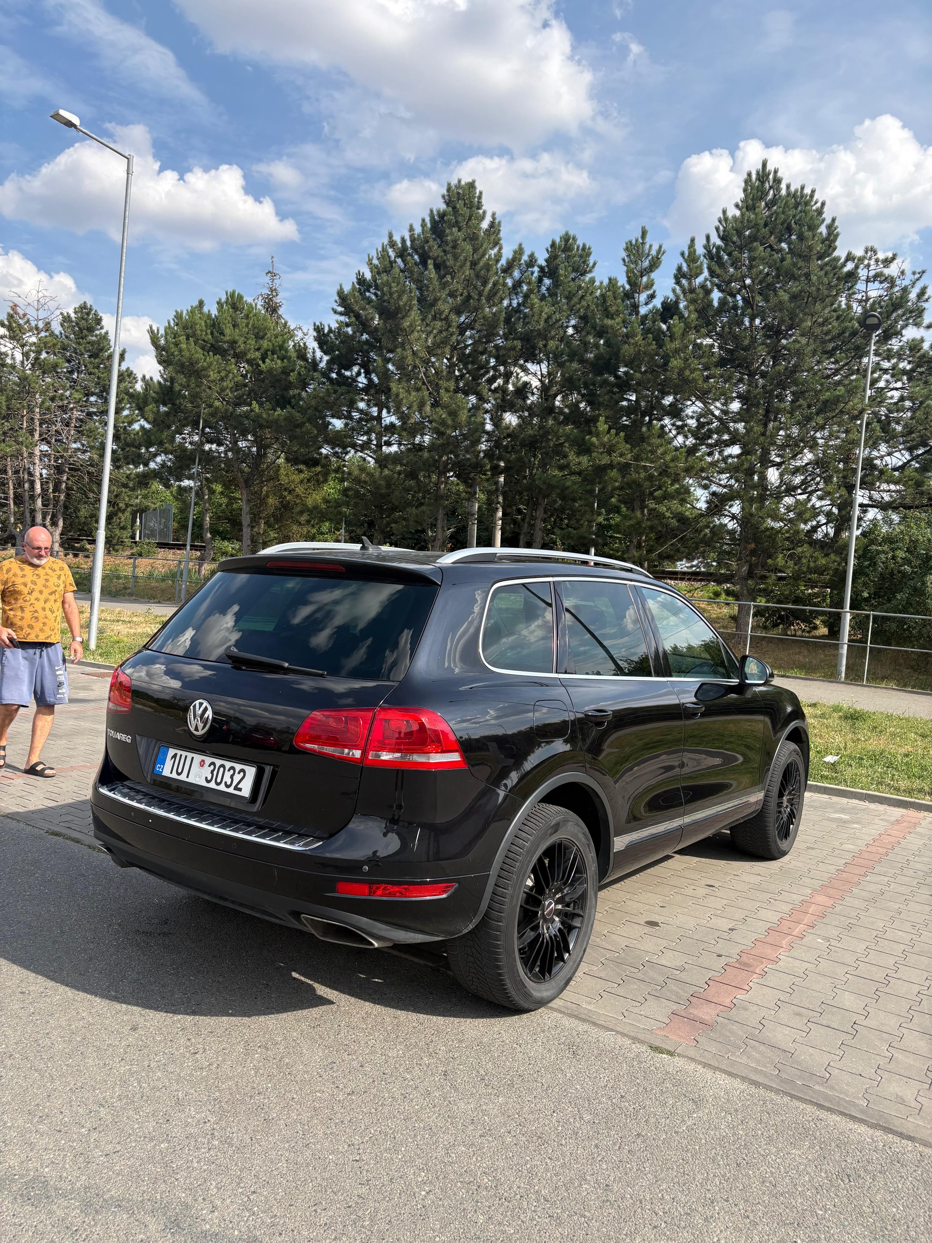 Volkswagen Touareg, 3.0 TDI V6,176KW, na pružinách - fotka 6