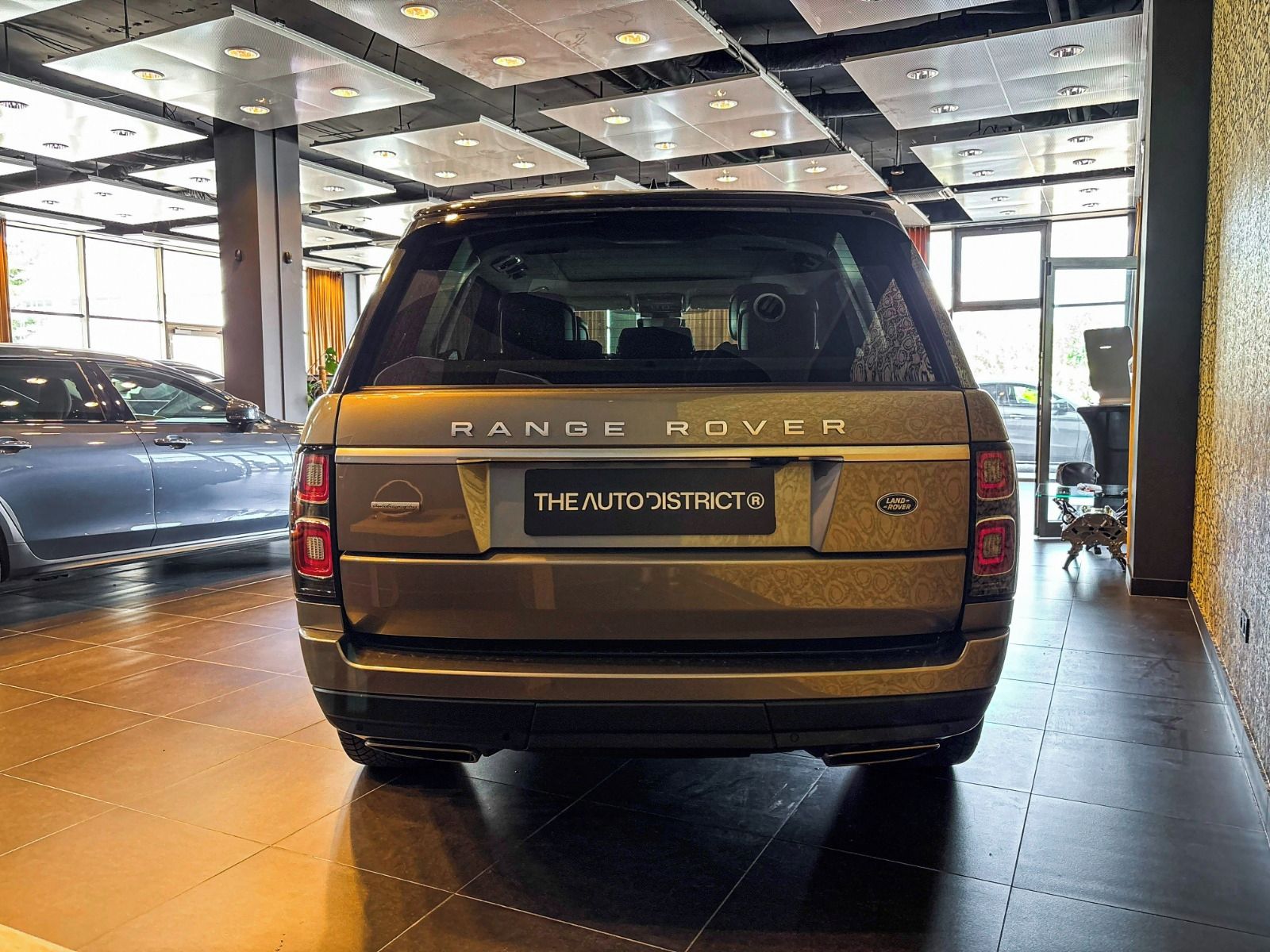 Land Rover Range Rover, 5.0L V8 Autobiography PANO - fotka 4