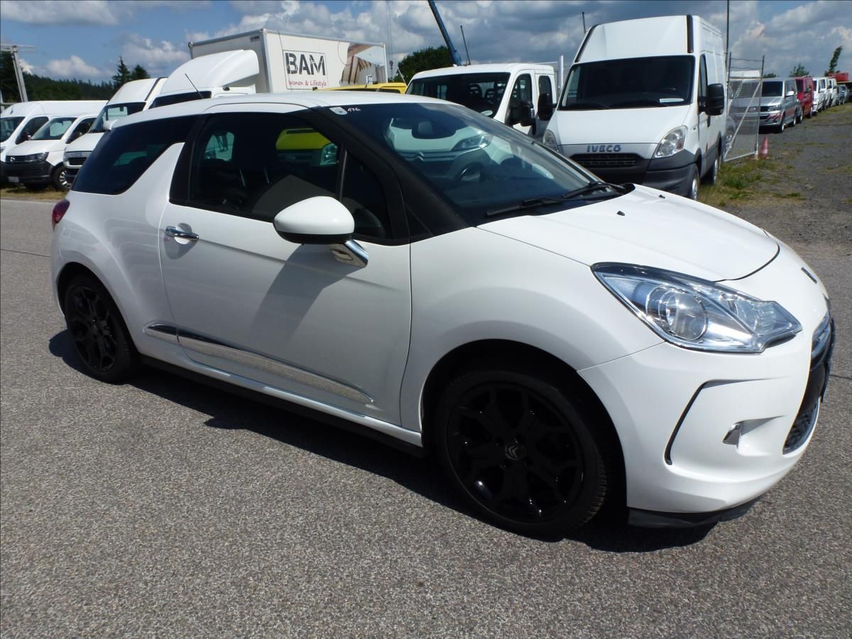 Citroën DS3, 1,6 16V VTi THP SportChic - fotka 6