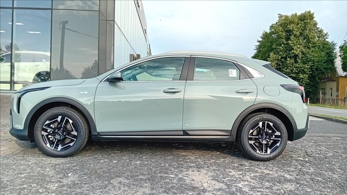 Kia XCee´d, 1,0 T-GDi SPIN (2027) - fotka 6