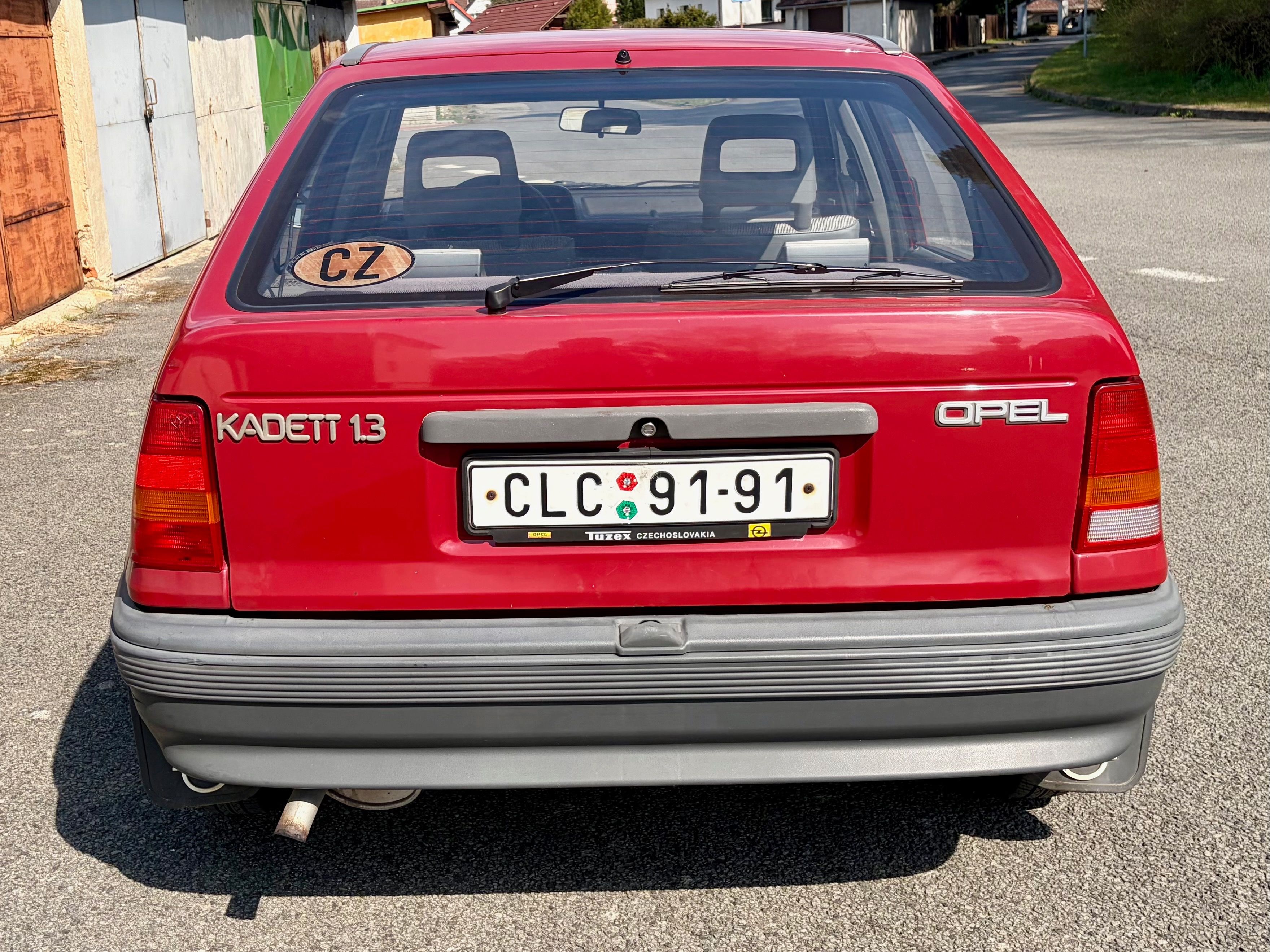 Opel Kadett, 1.3i, ČR, 1.majitel, TUZEX - fotka 6