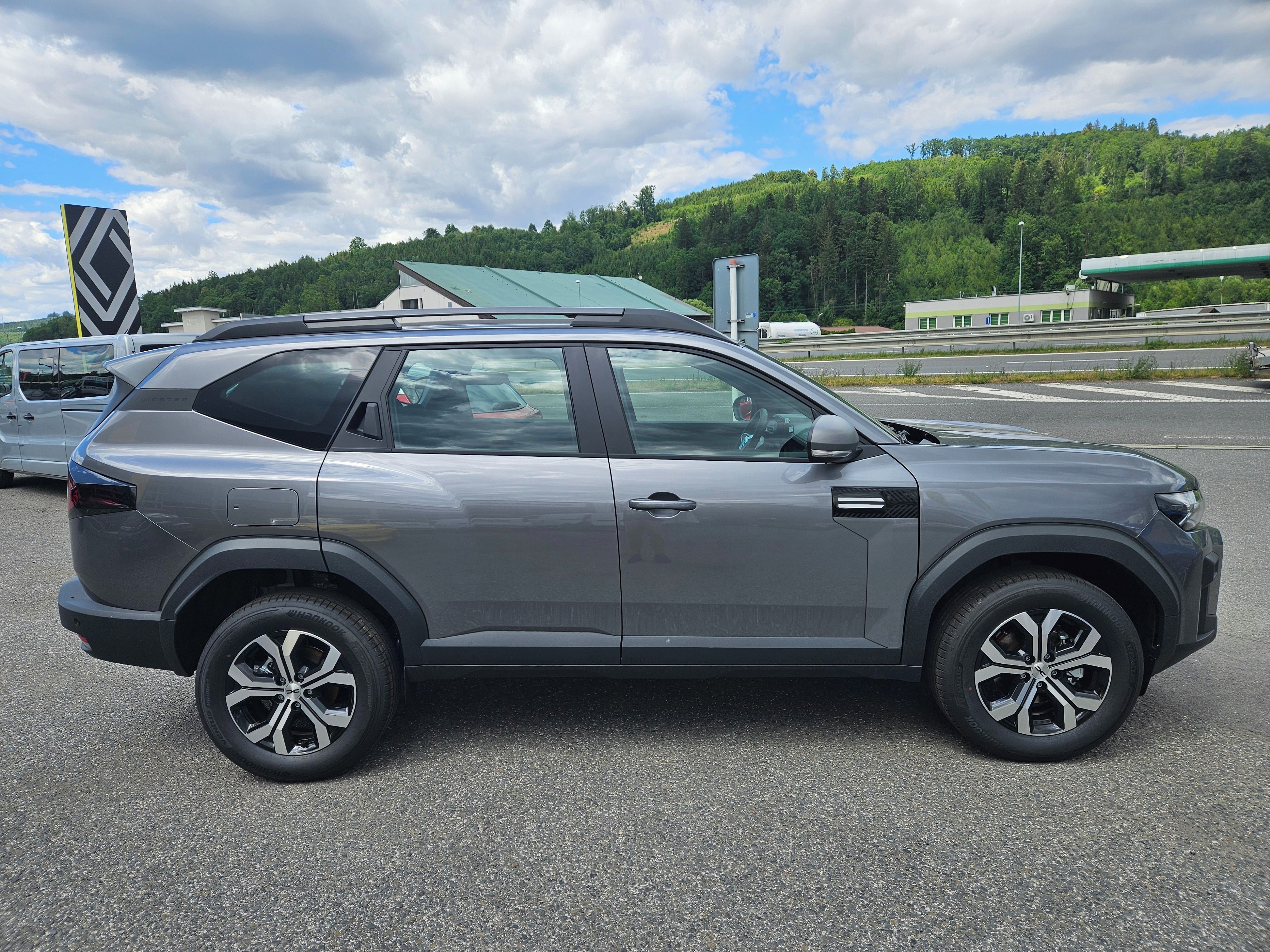 Dacia Bigster, Expression Mild Hybrid 140 - fotka 4