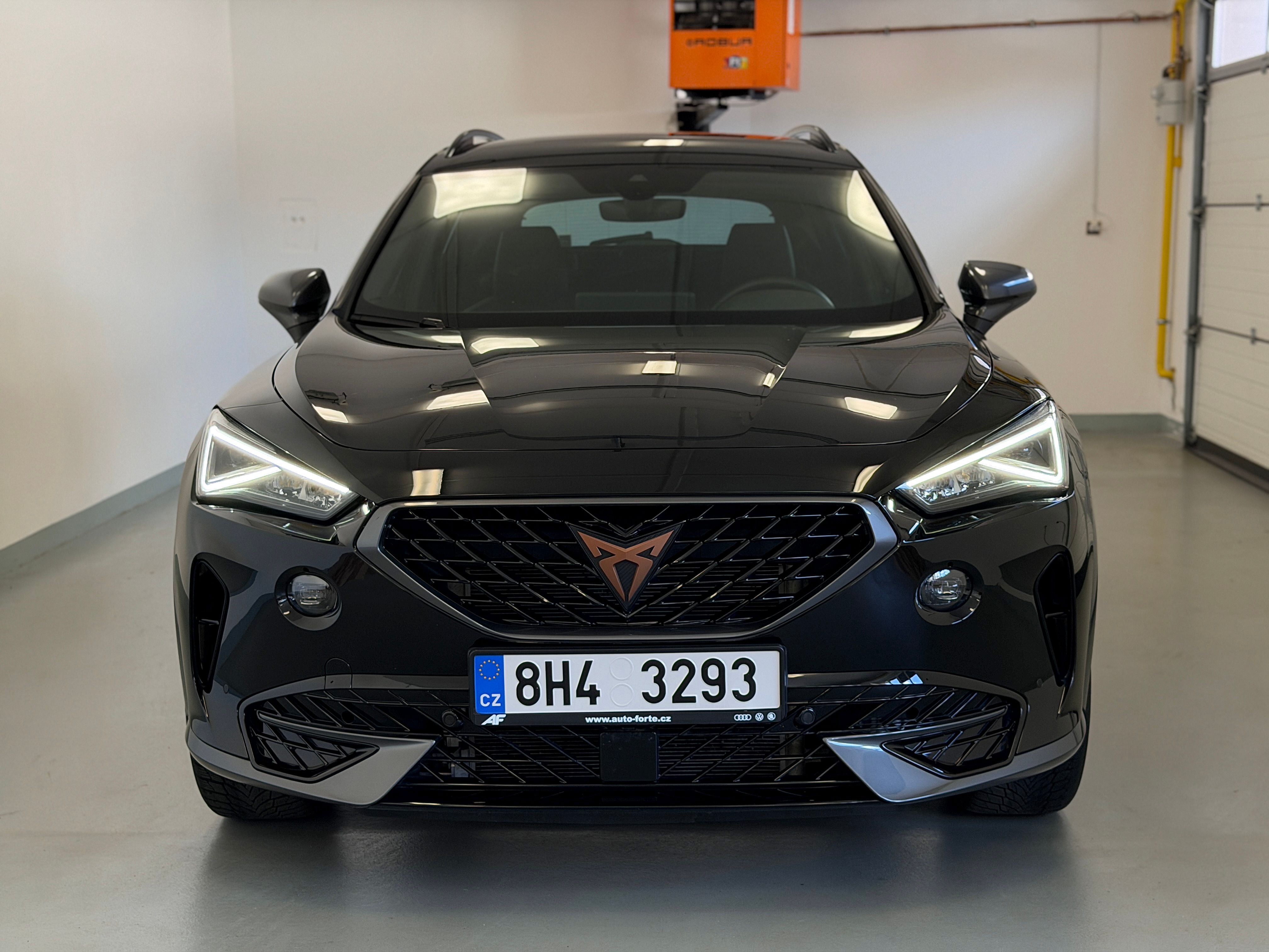 Cupra Formentor, 2,0 TSI DSG 140KW 4x4 čr.1 Maj - fotka 3