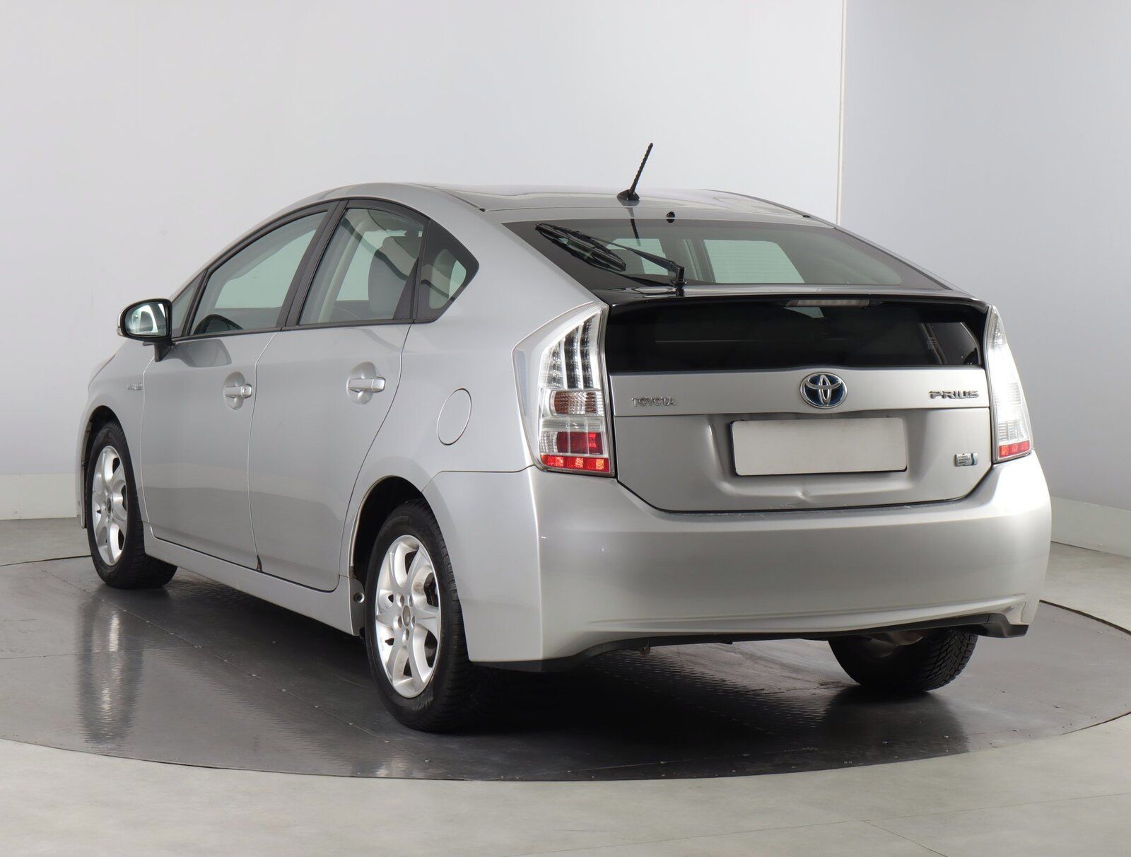 Toyota Prius, 1.8 VVT-i HSD, NOVÁ CENA - fotka 4