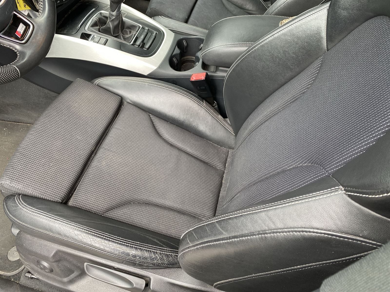 Audi Q5, 2.0 TDI Quattro - fotka 5