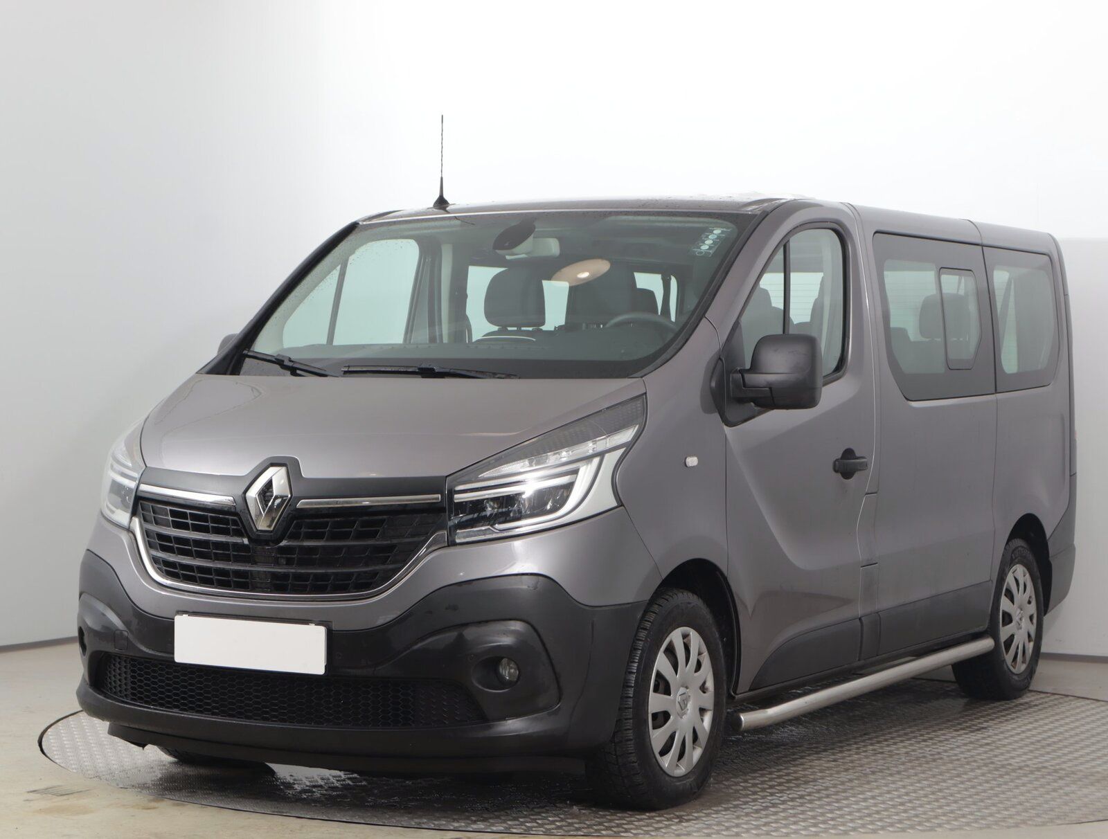 Renault Trafic, 2.0 dCi, Bus, 9Míst, Klima - fotka 2