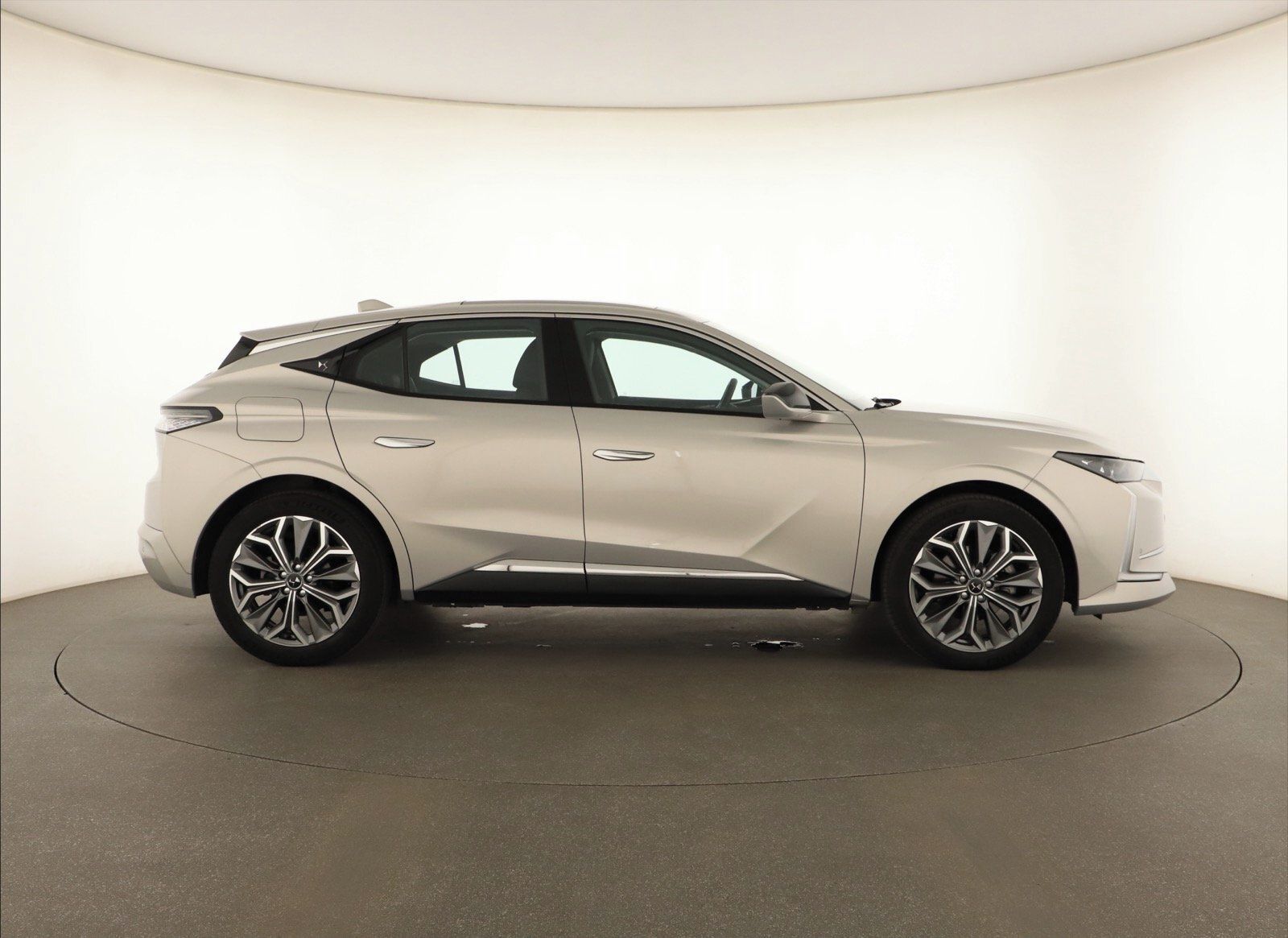 DS 4, 1.5 BlueHDi, Performance Line - fotka 6