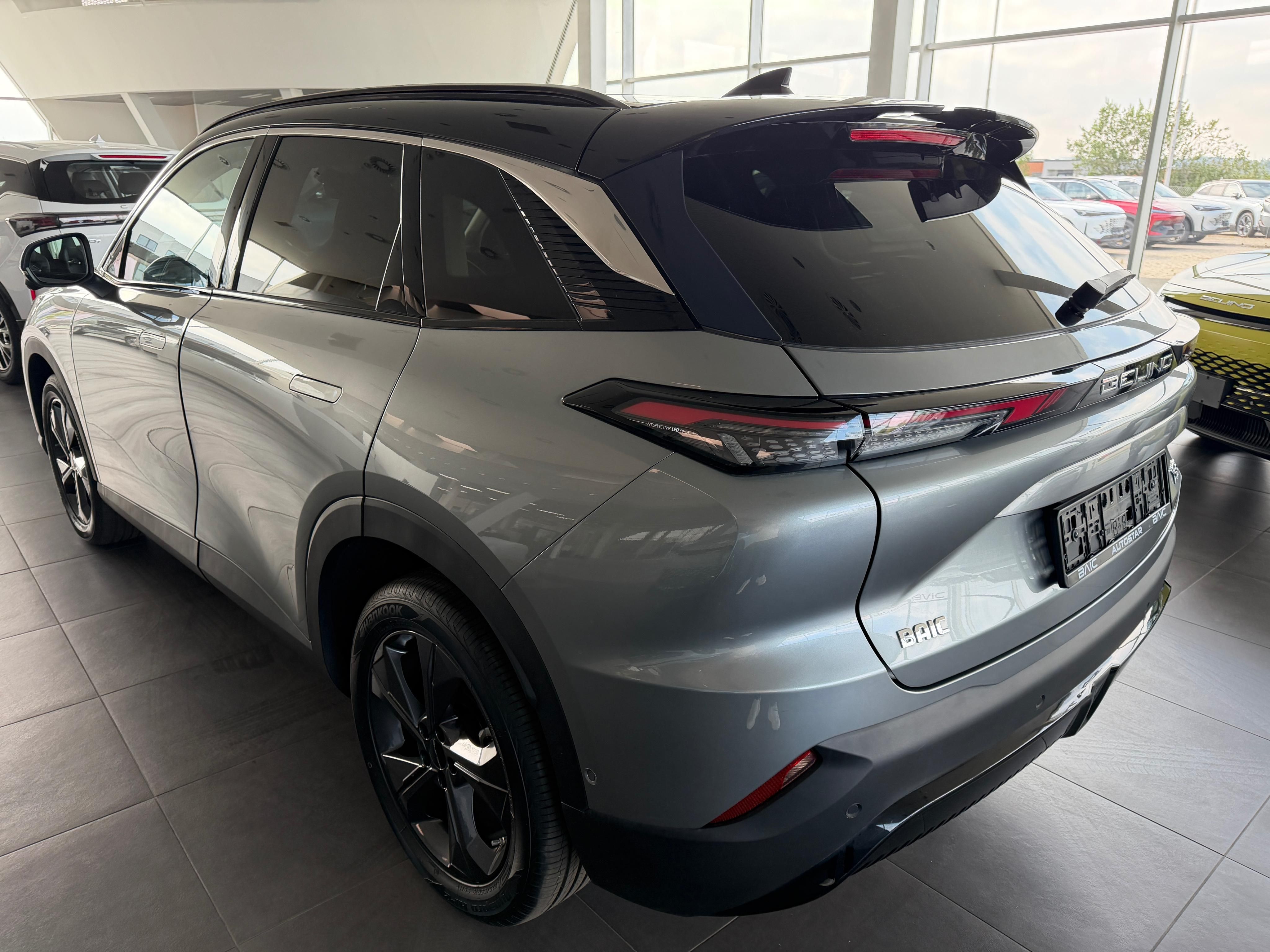 BAIC X55, ALL IN 130KW PANORAMA DCT - fotka 5