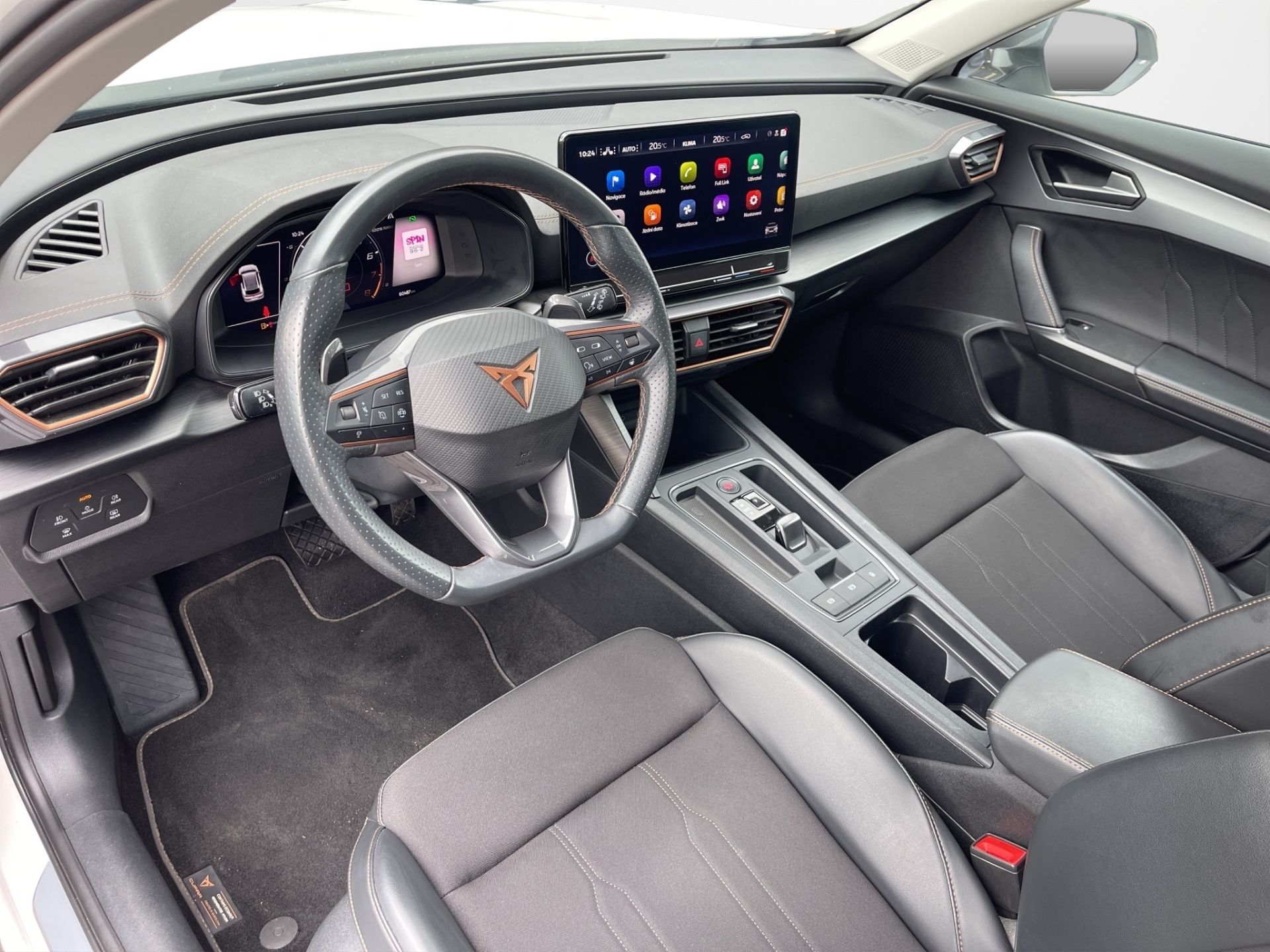 Cupra Formentor, 1.5 TSI 110 kW DSG Basis - fotka 5