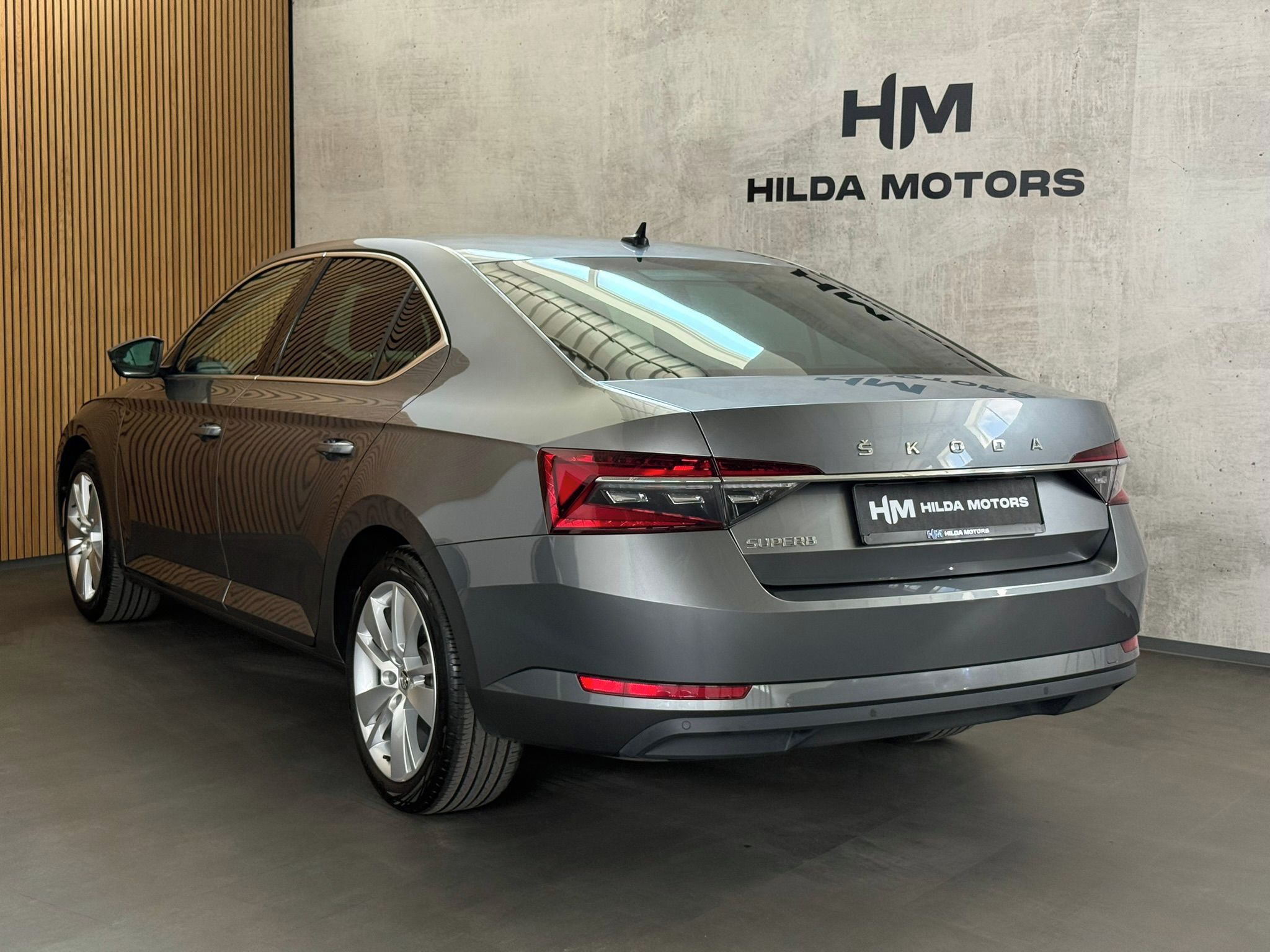 Škoda Superb, 2.0TDI 110kW LED Webasto Tažné - fotka 2