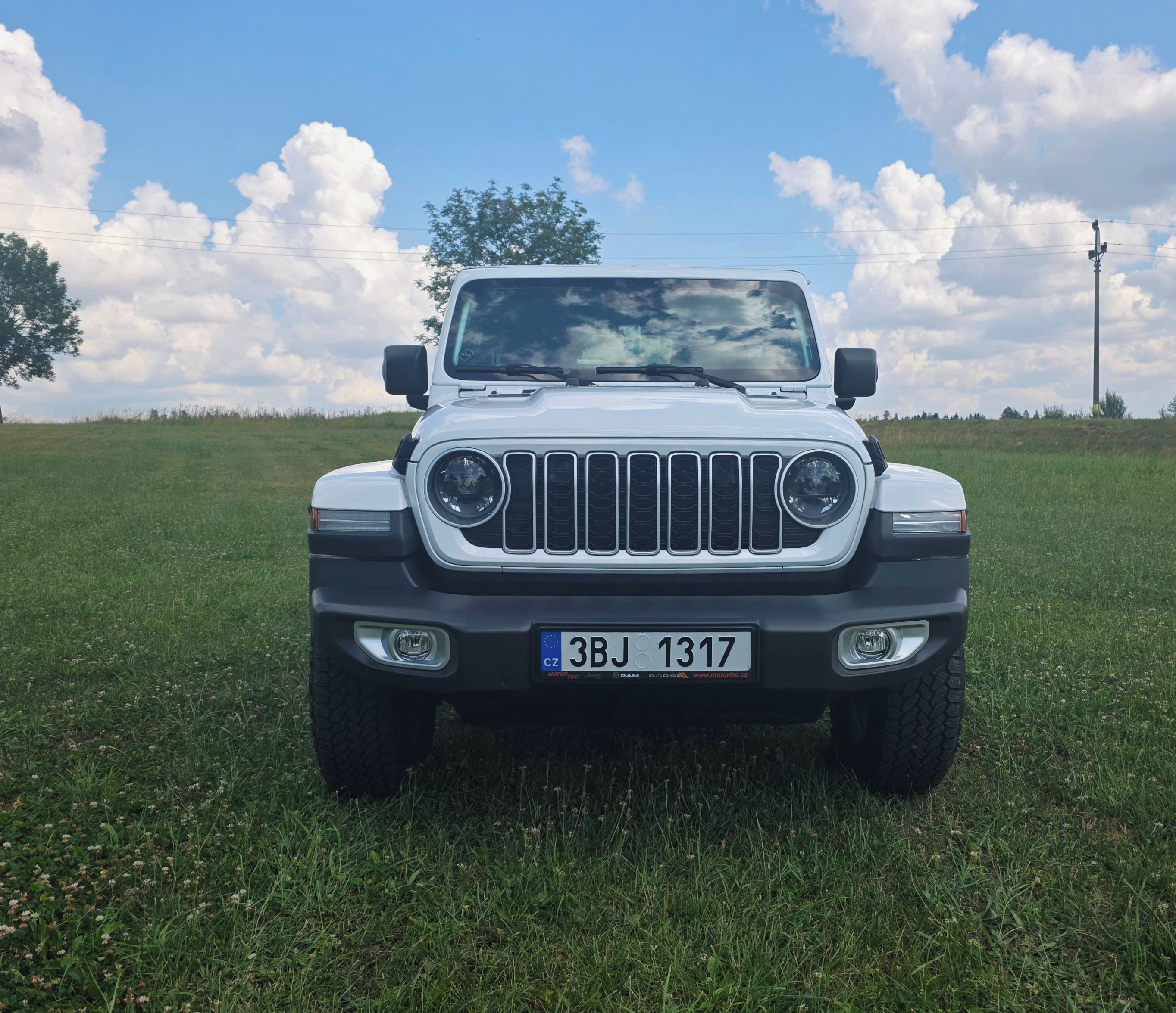 Jeep Wrangler, Sahara unlimited - bezvadný st