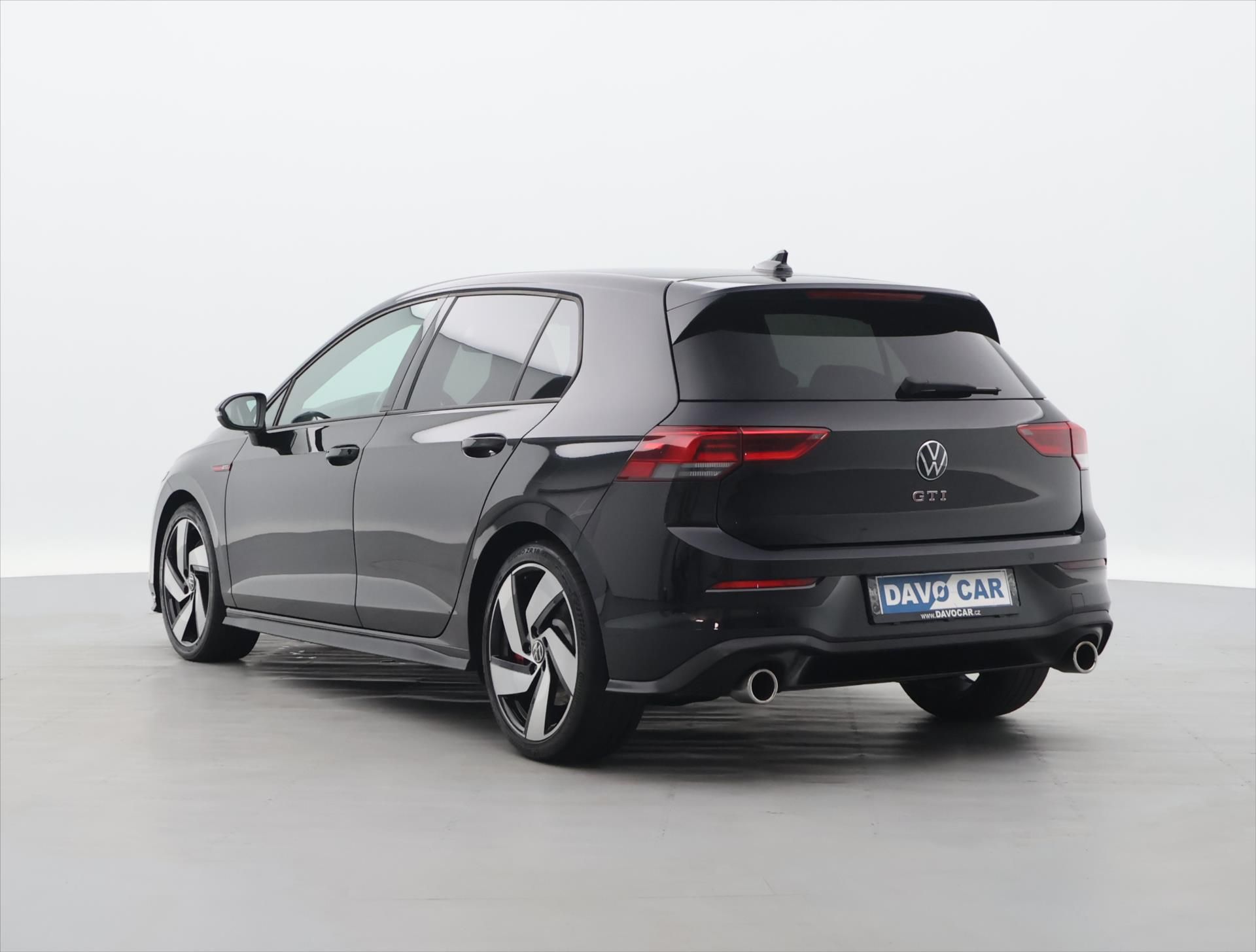 Volkswagen Golf, 2,0 TSI GTI 180kW DSG DPH - fotka 5
