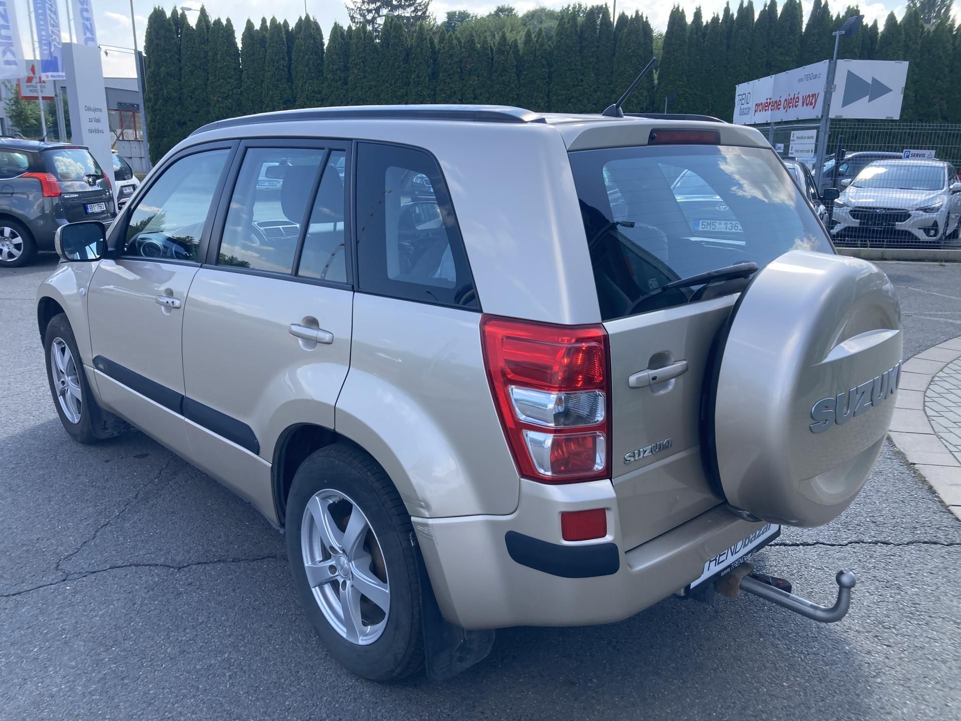 Suzuki Grand Vitara, 2,0VVT - fotka 4