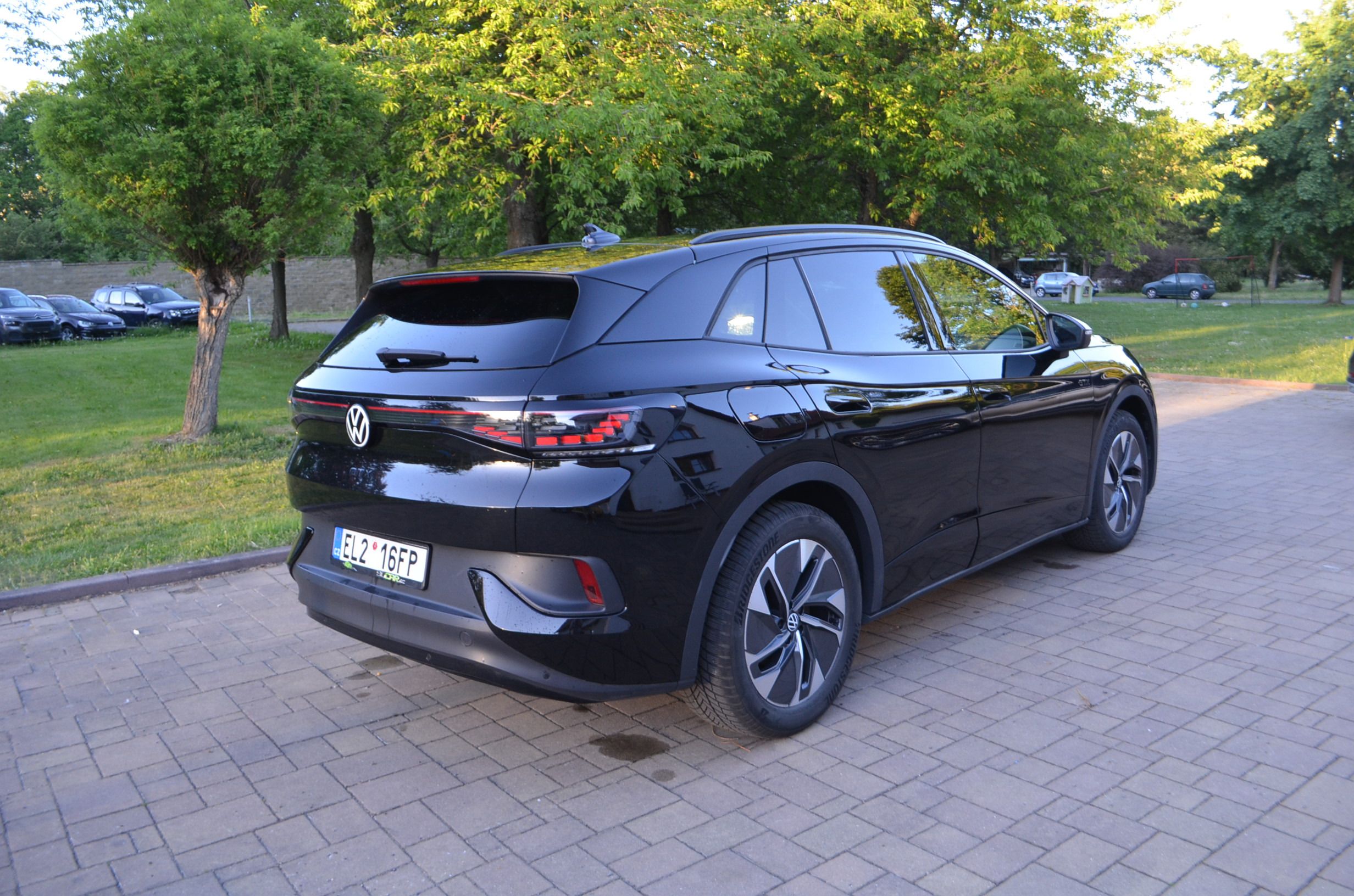 Volkswagen ID.4, GTX 4*4 PRO 220KW IQ LIGHTS - fotka 5