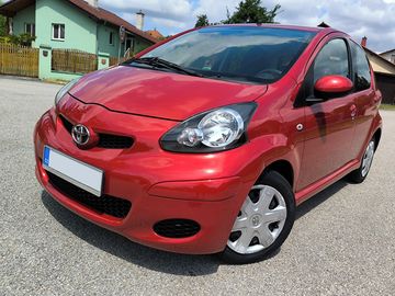 1.0 VVT-i 50kw - AUTOMAT