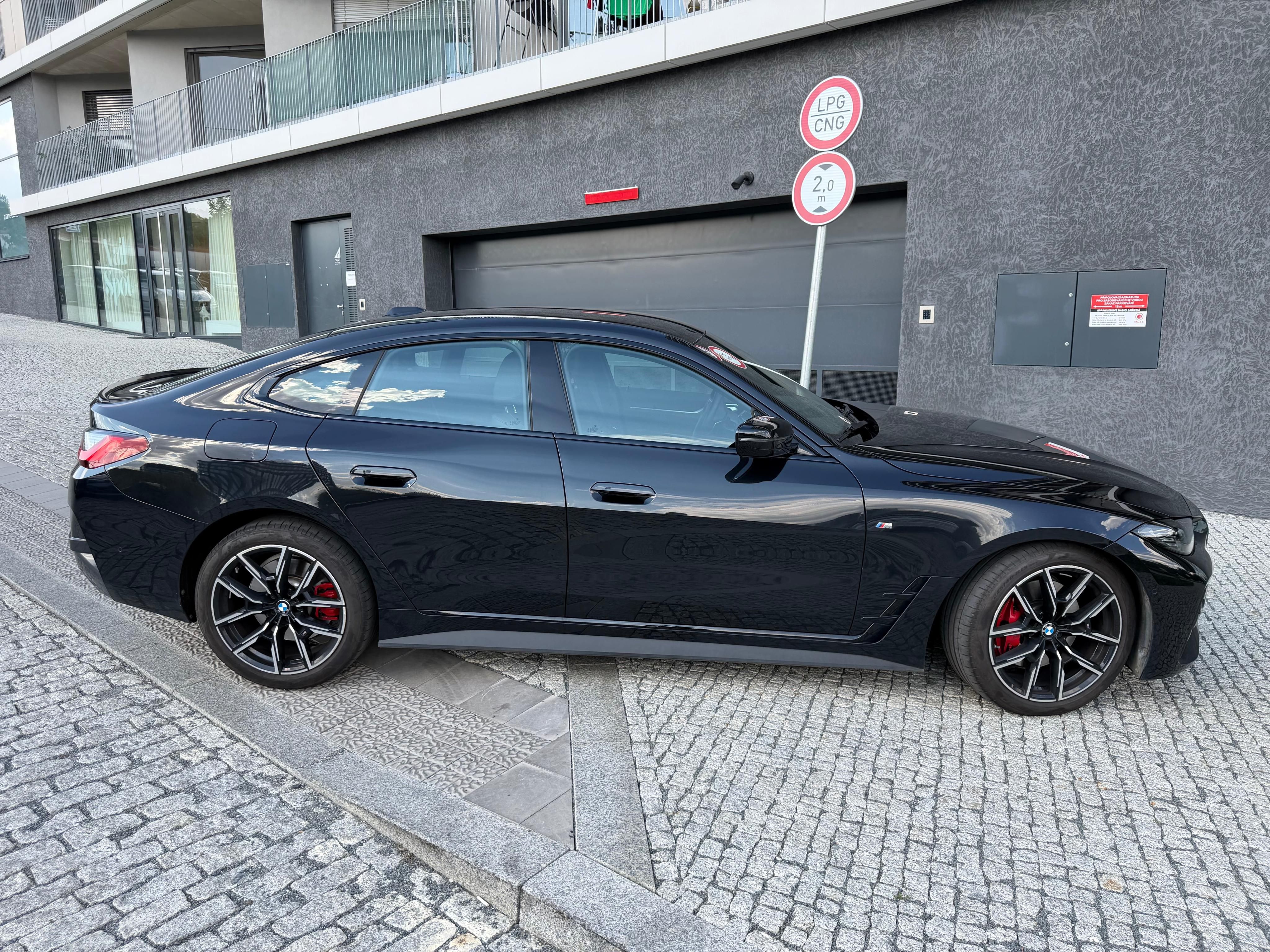 BMW Řada 4, BMW 420i Gran Coupé M Sport - fotka 6