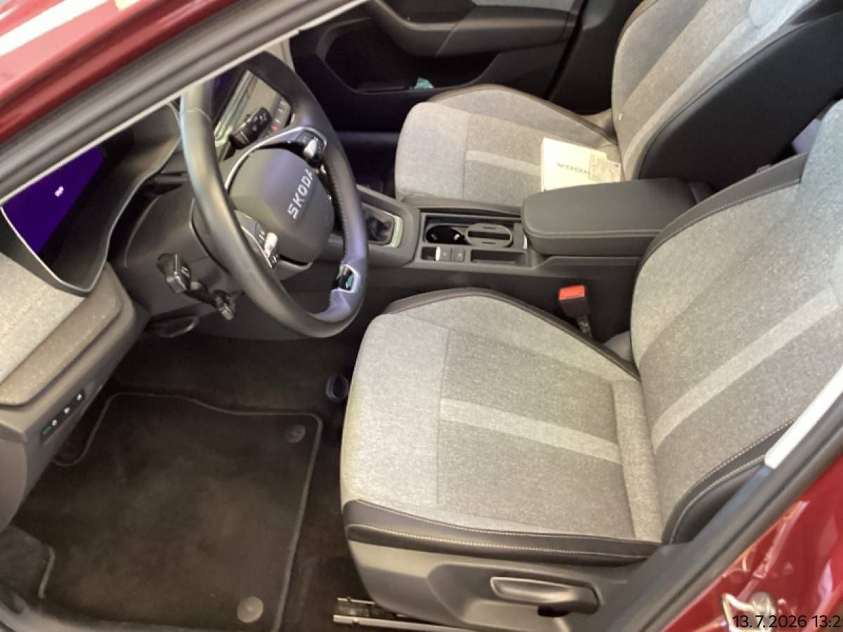 Škoda Octavia, Top Selection 1,5 TSI 110kW MT - fotka 6
