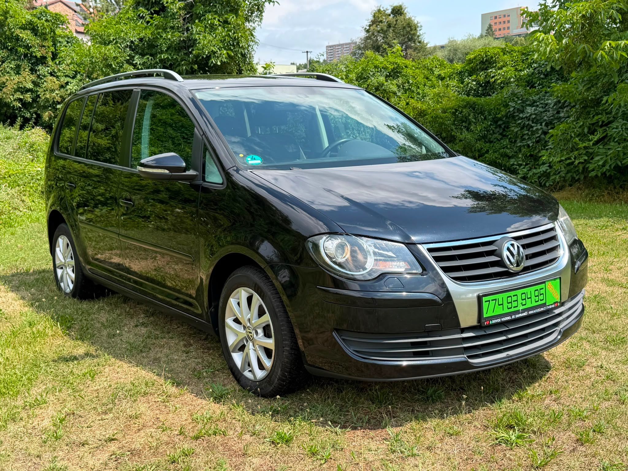 Volkswagen Touran, 1,6 MPI FREESTYLE - TOP KM! - fotka 3