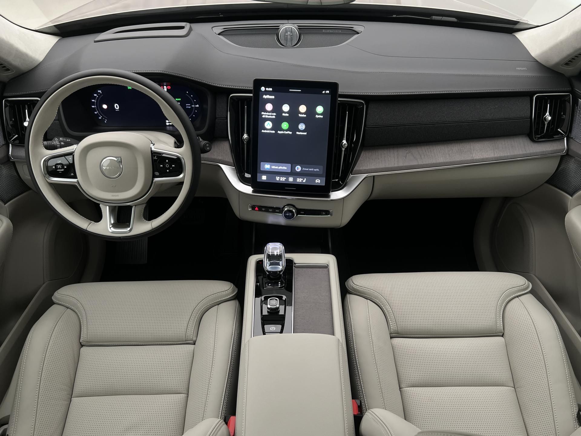 Volvo XC90, T8 AWD RECHARGE ULTRA BRIGHT - fotka 2