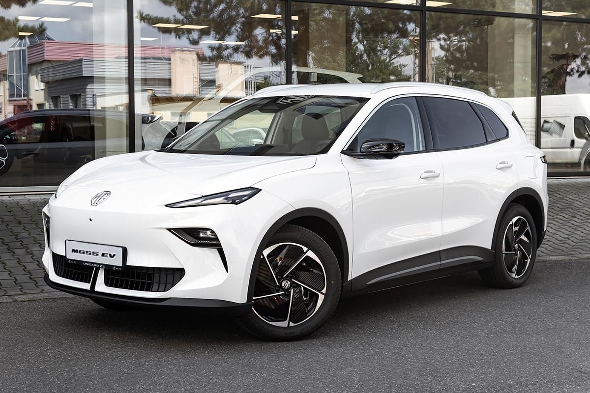 MG MGS5 EV, LR 64 kWh foto  Exclusive