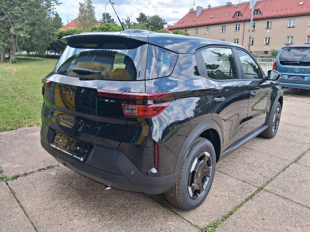 Opel Frontera, EDITION HYBRID 1,2 TURBO  81kW - fotka 4