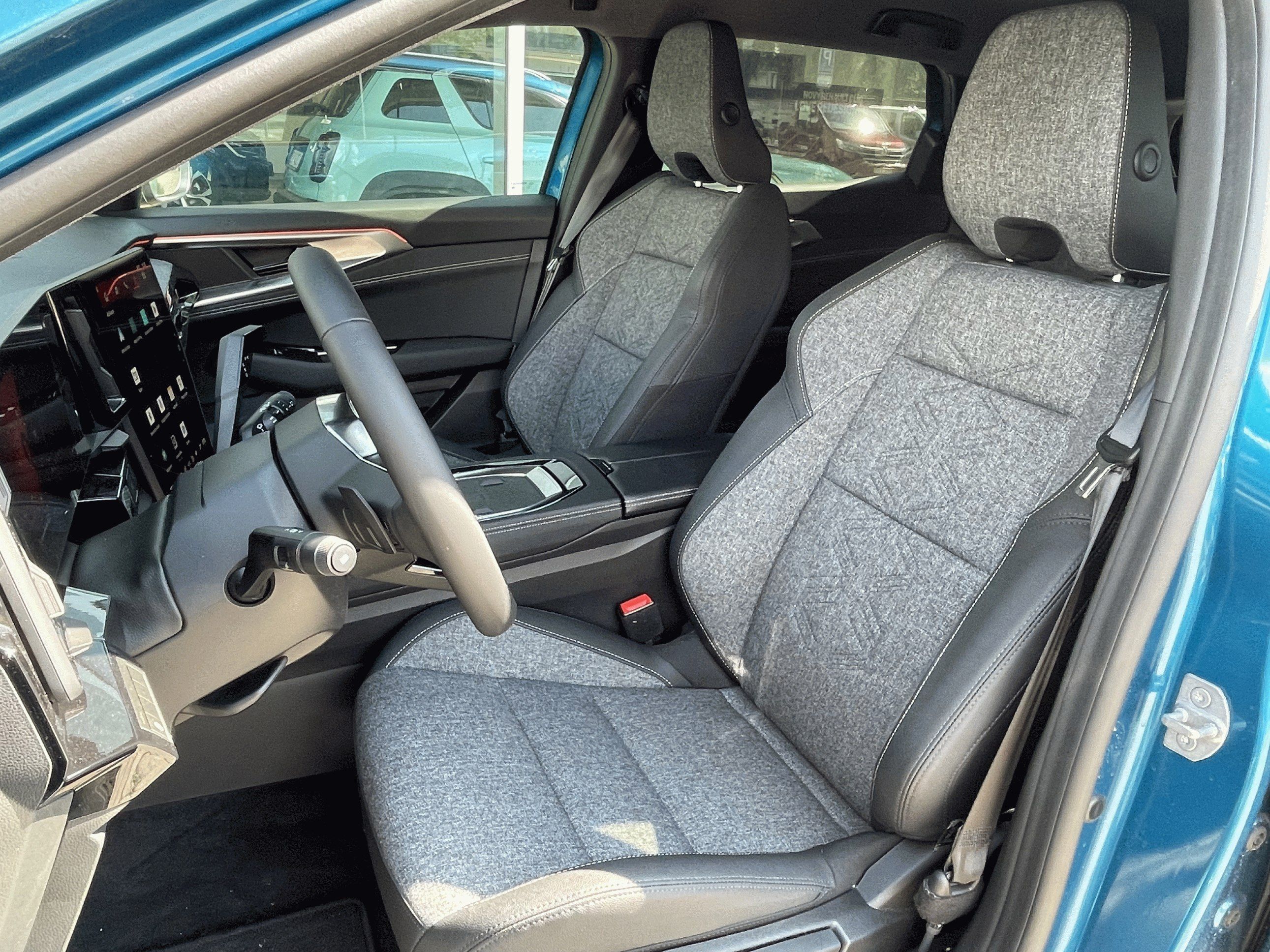 Renault Austral, mild hybrid 160 auto Techno - fotka 5