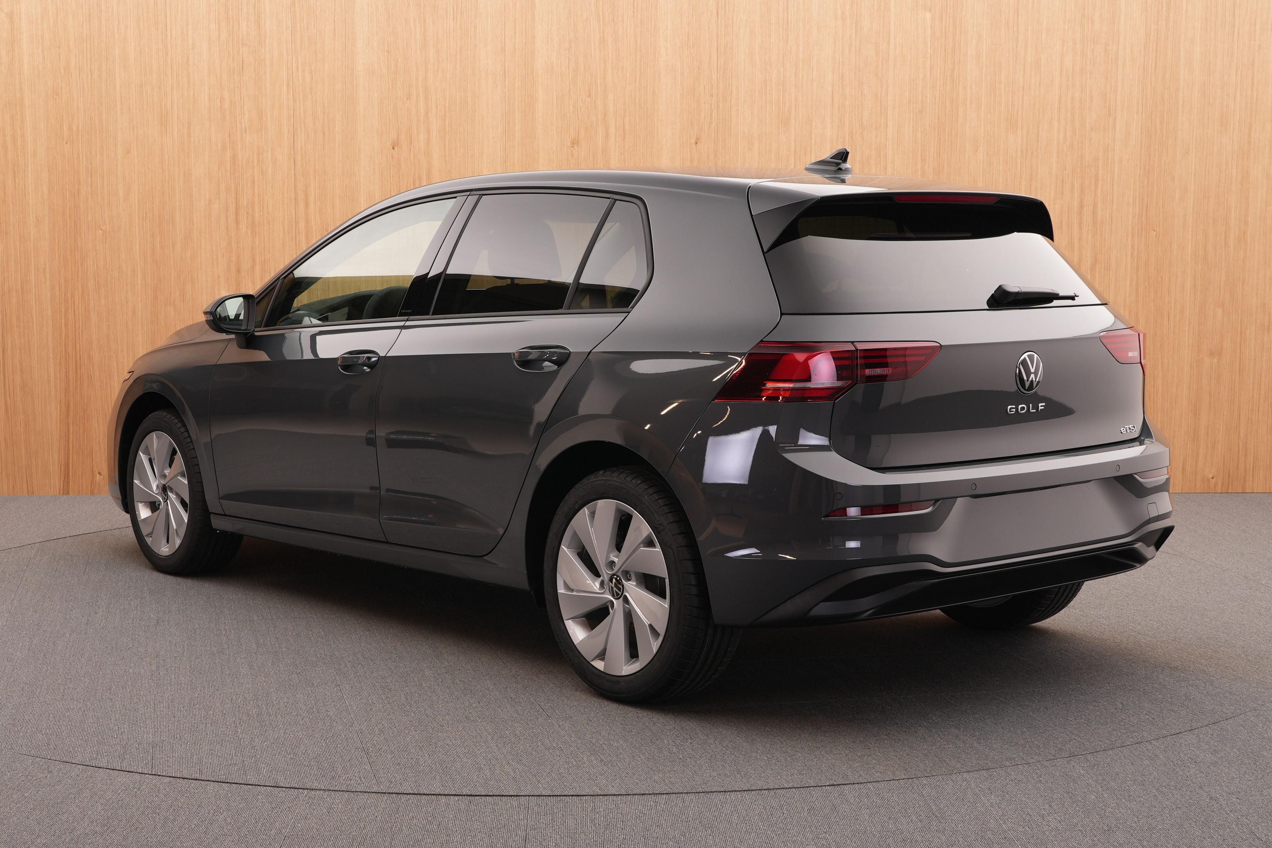 Volkswagen Golf Variant, Limited 1.5 eTSI mHEV DSG - fotka 3