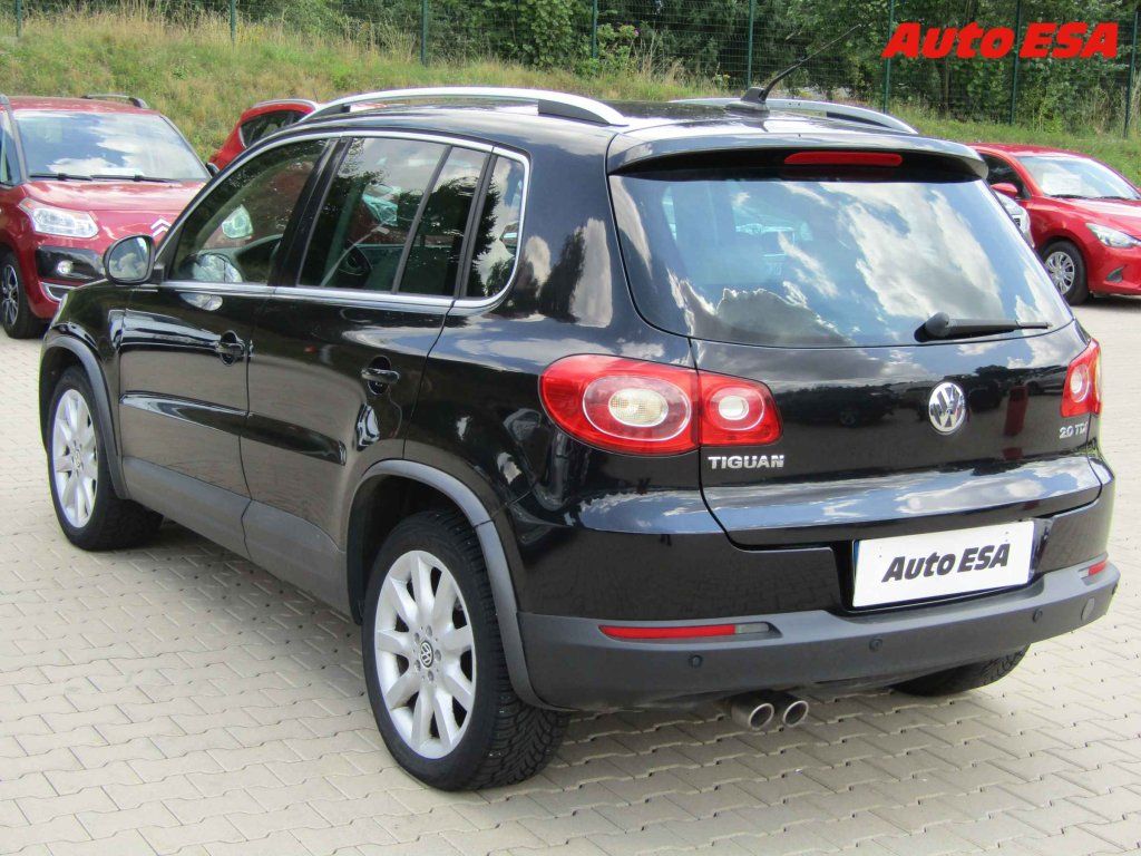 Volkswagen Tiguan, 2.0 TDI 4x4,autoAC - fotka 6
