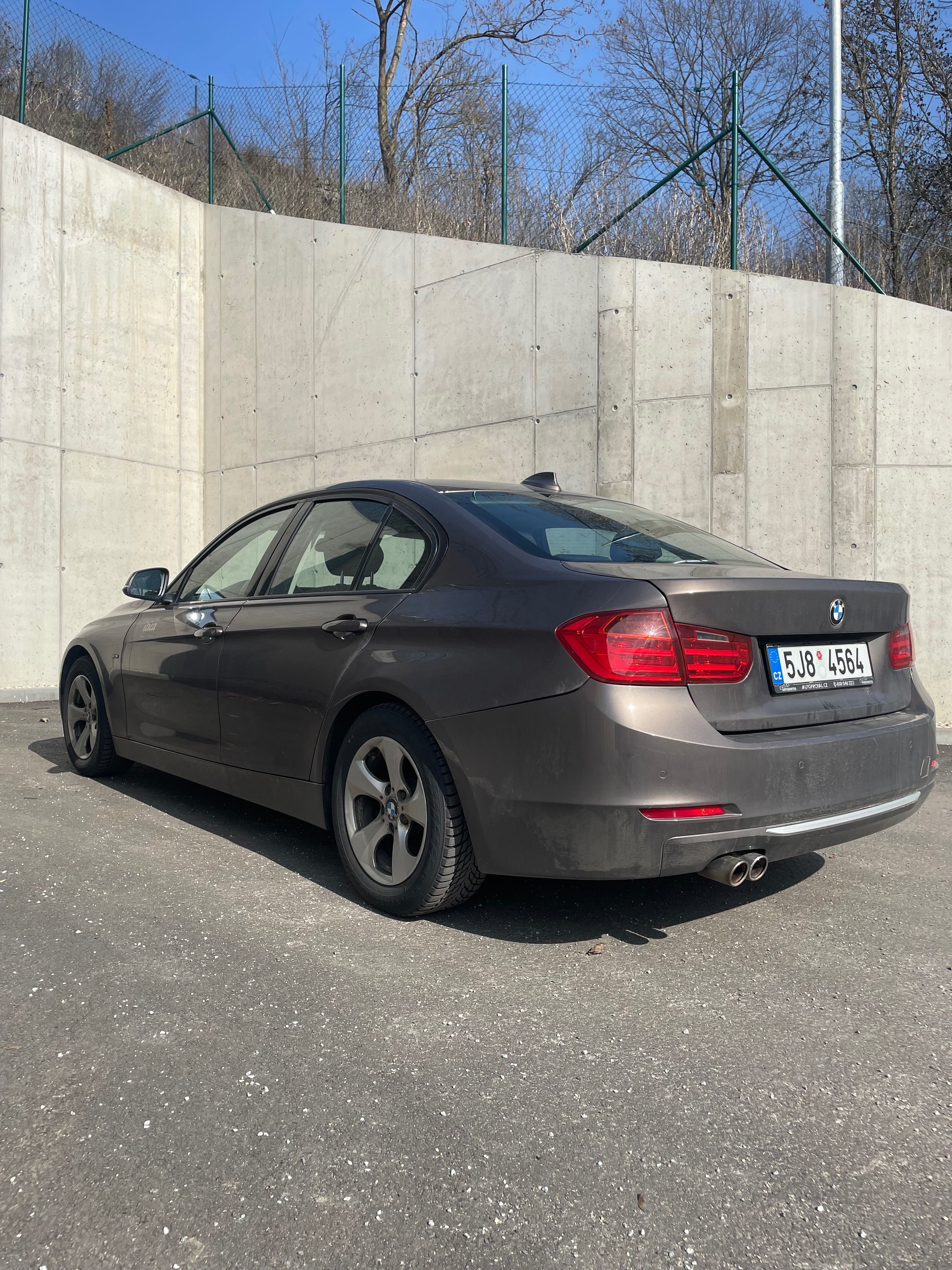 BMW Řada 3, 320d, Odpočet DPH - fotka 4