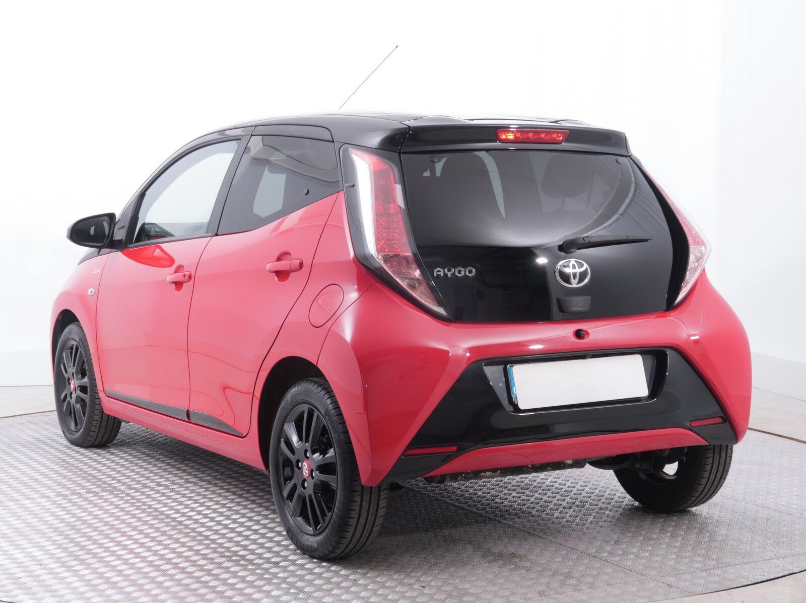 Toyota Aygo, 1.0 VVT-i, Serv.kniha, Klima - fotka 4