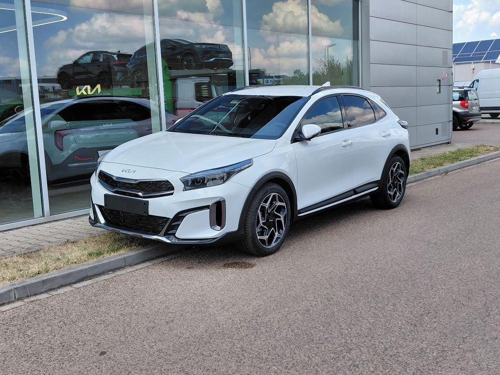 Kia XCee´d, GT-LINE 1,6 T-GDi GPF 7DCT 132 - fotka 4