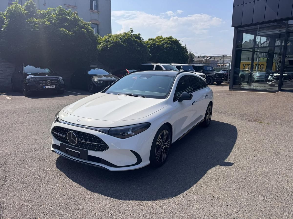 Mercedes-Benz CLA, 200 Shooting Brake - fotka 3