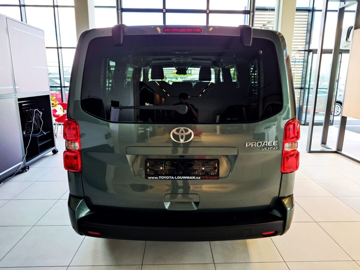 Toyota Proace Verso, MY '26 2.2D 8AT 5D L2 - fotka 4
