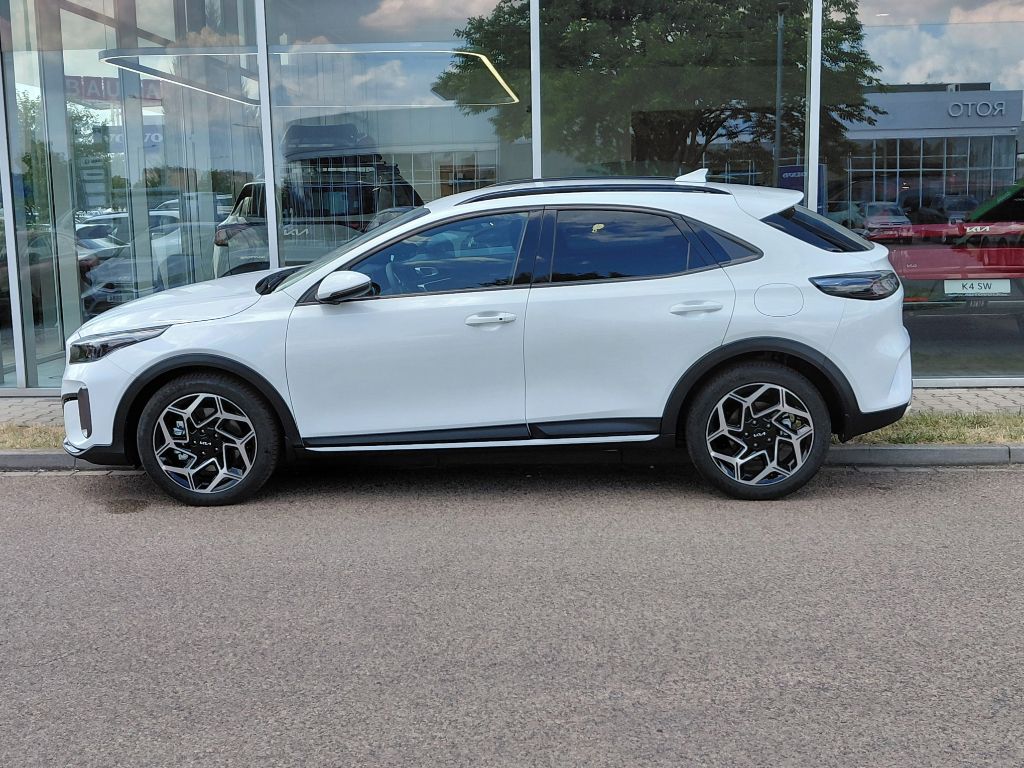Kia XCee´d, GT-LINE 1,6 T-GDi GPF 7DCT 132 - fotka 5