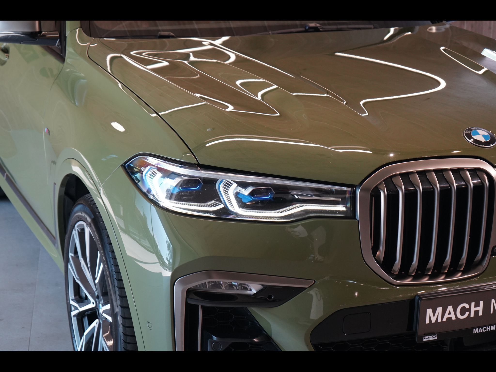 BMW X7, M50i xD, Executive Drive Pro - fotka 5
