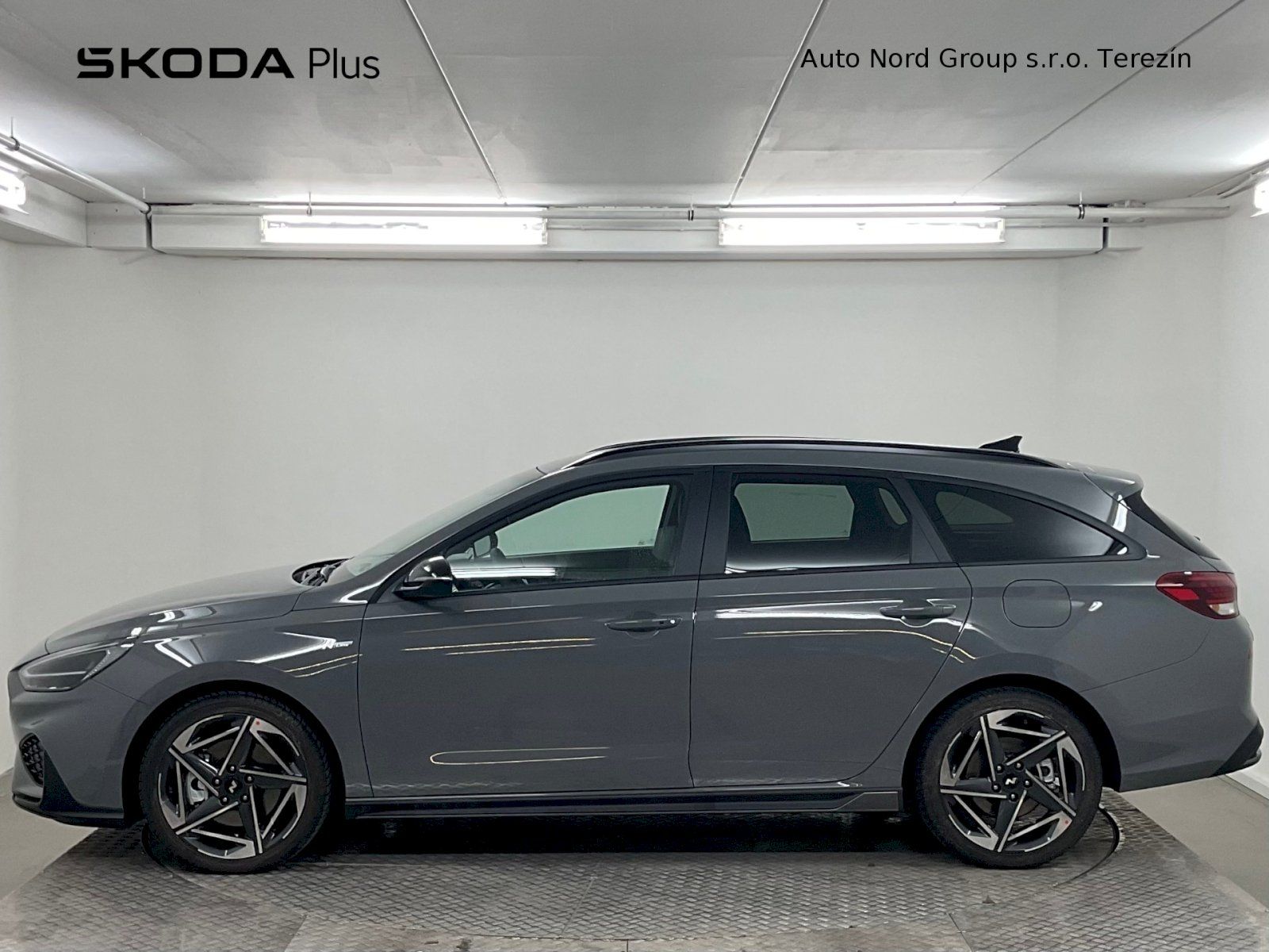 Hyundai i30, 1.6 T-GDI N Line Premium kombi - fotka 3