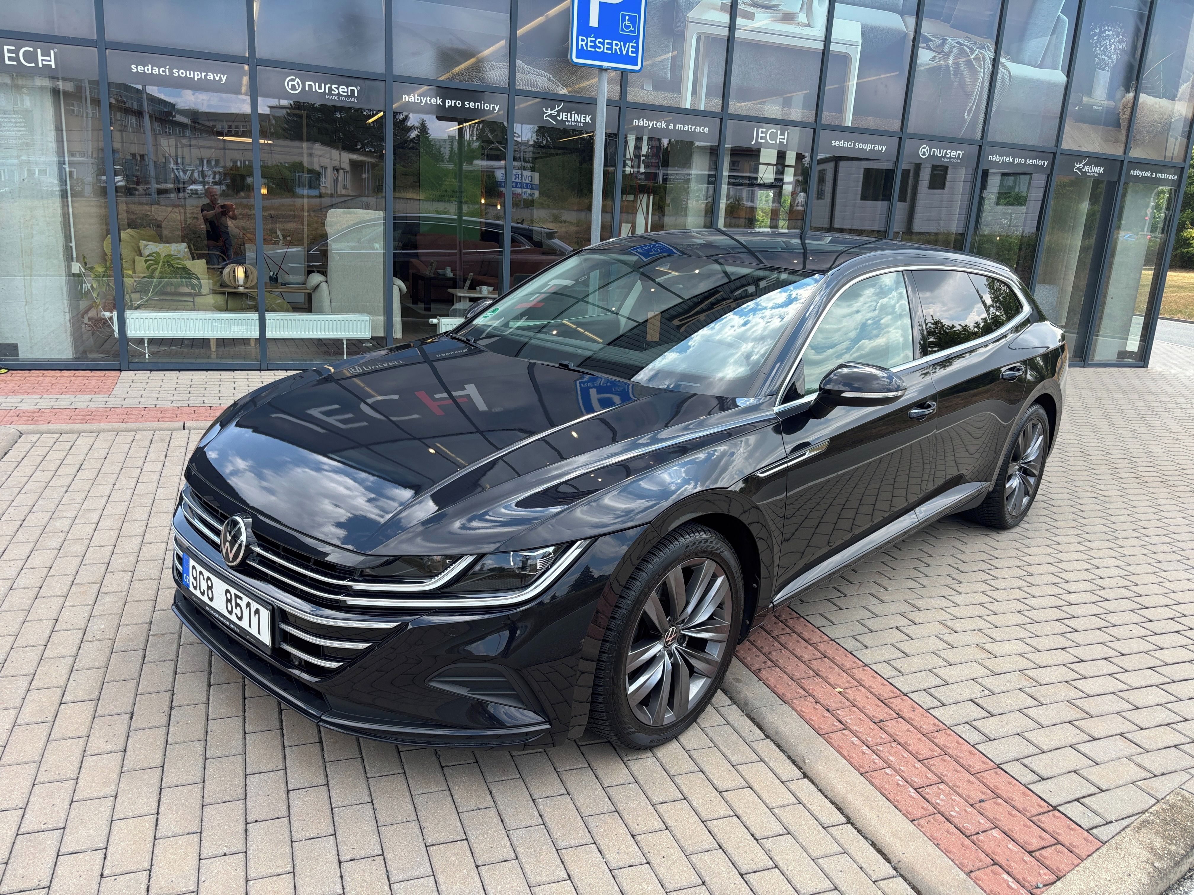 Volkswagen Arteon, 2.0TDi 110kW ČR 1Majitel DSG - fotka 2