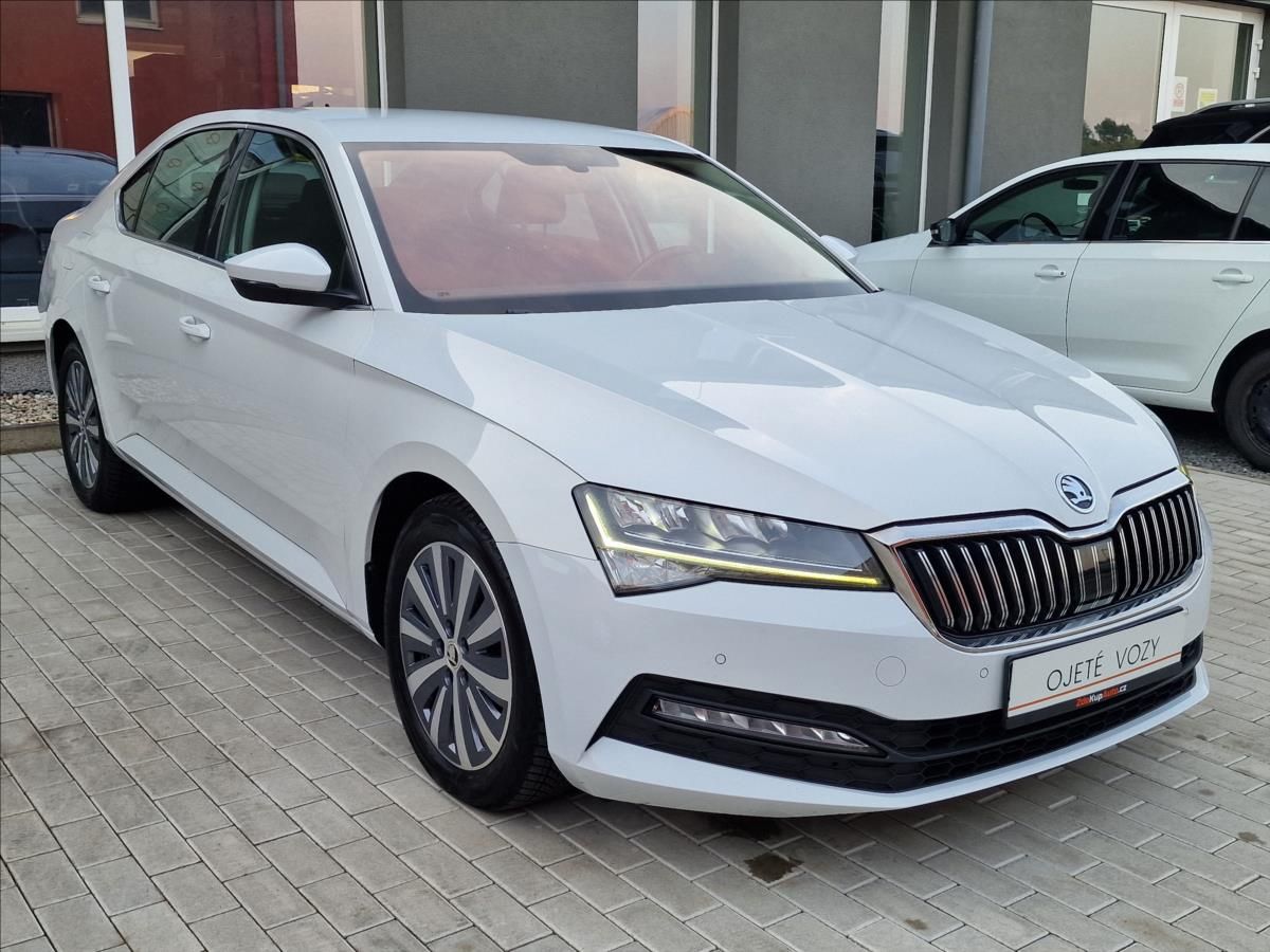 Škoda Superb, 2.0TDI 110kW,původ ČR,1.Maj - fotka 3