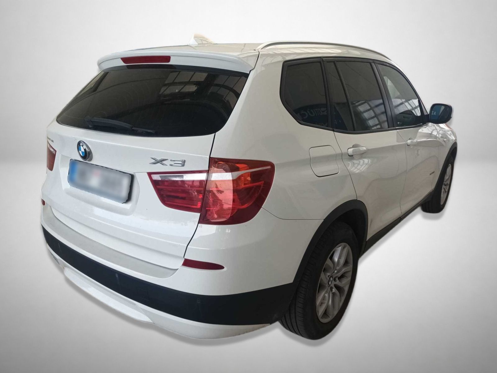 BMW X3, sDrive18d, Automat, Xenony - fotka 2