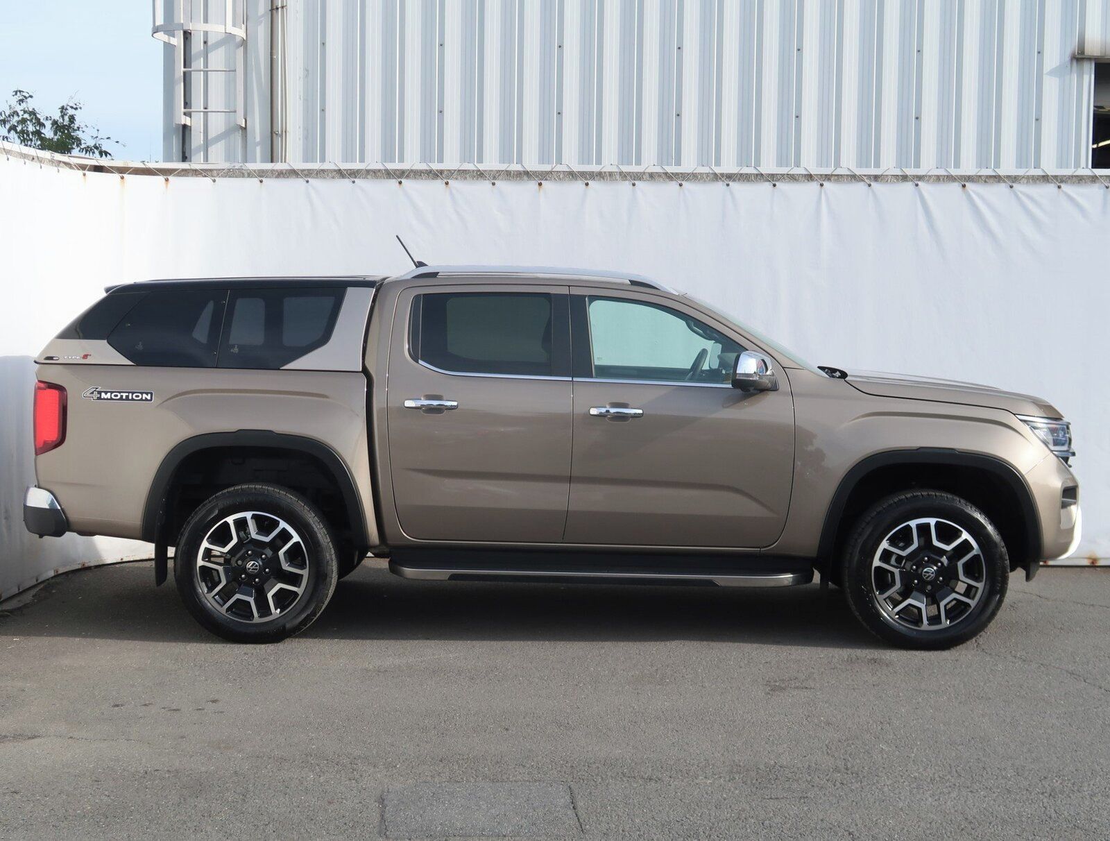 Volkswagen Amarok, V6 3.0 TDI, V6,177KW,7536KM - fotka 6