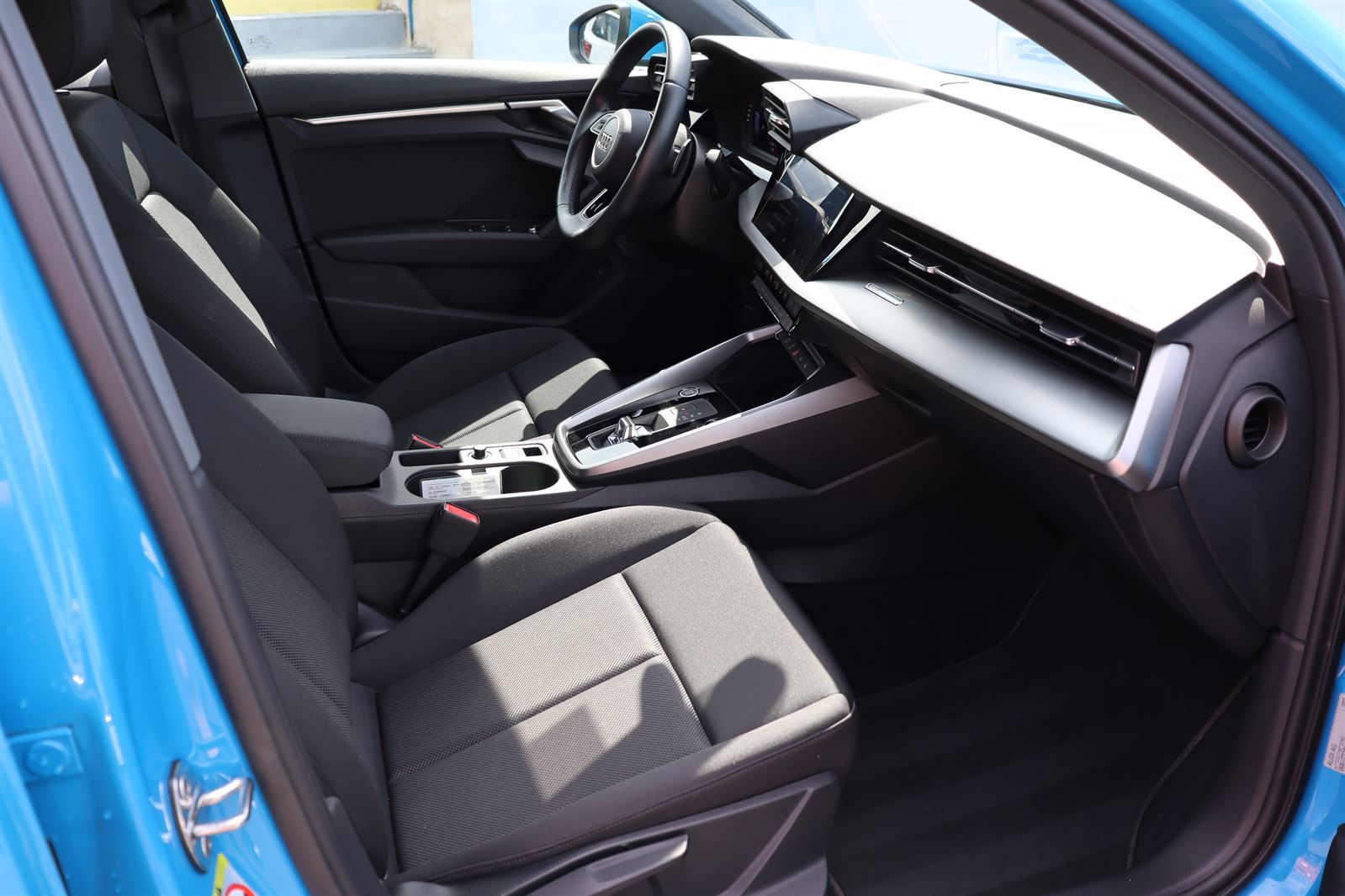 Audi A3, 35 2.0 TDI S-tronic - fotka 4