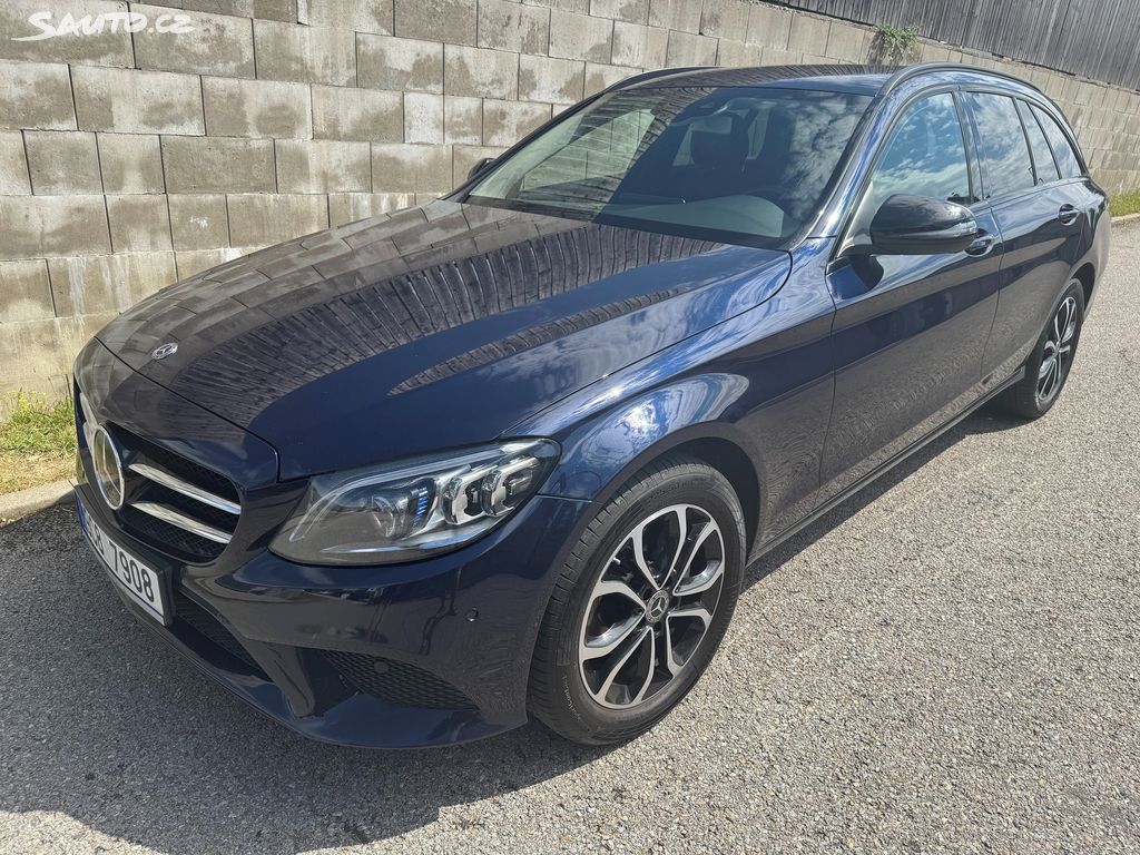 Mercedes-Benz Třídy C, C 220d 4 Matic